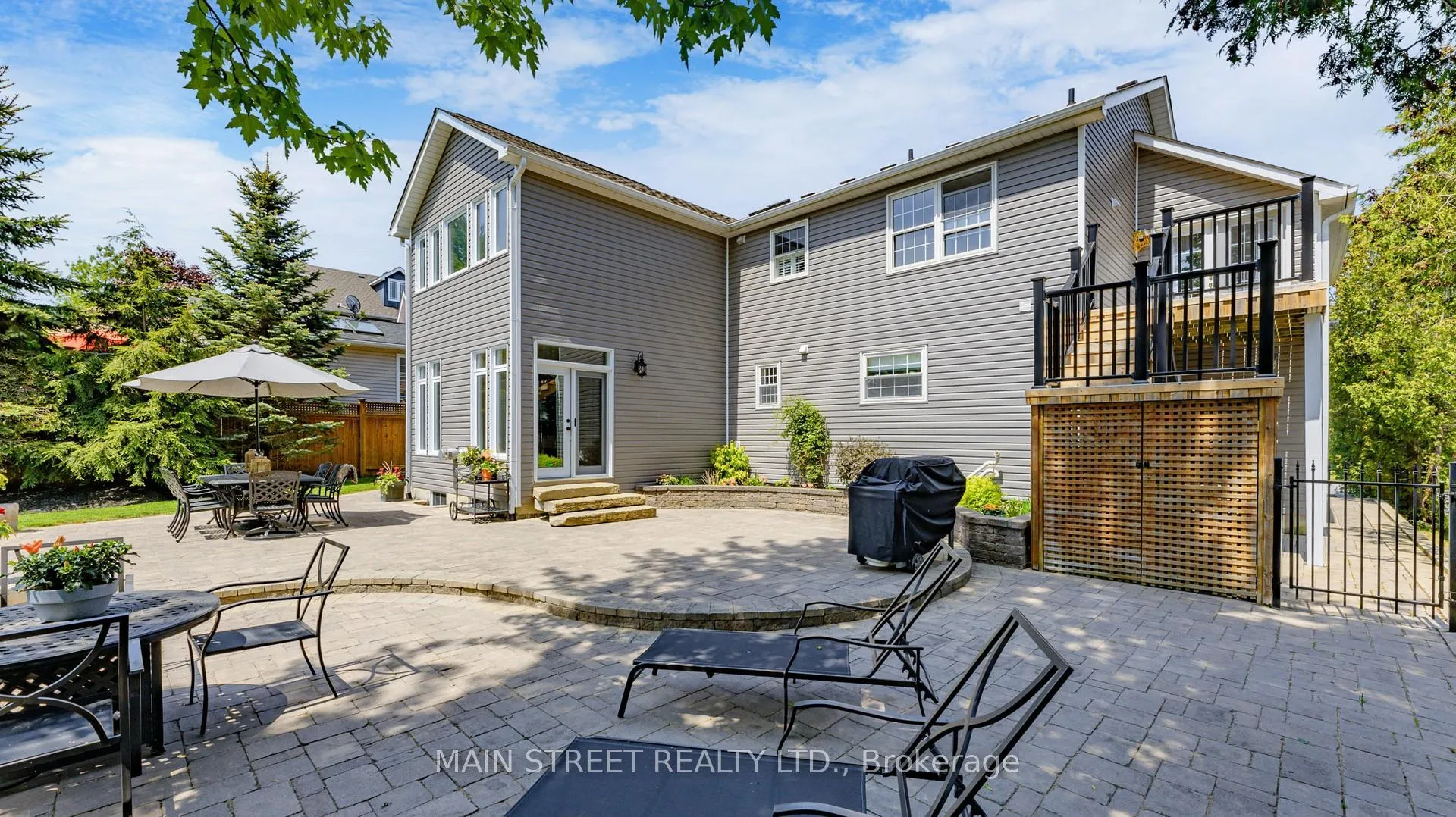 Photo 6 of 132 King Street W, Uxbridge — HOMEH