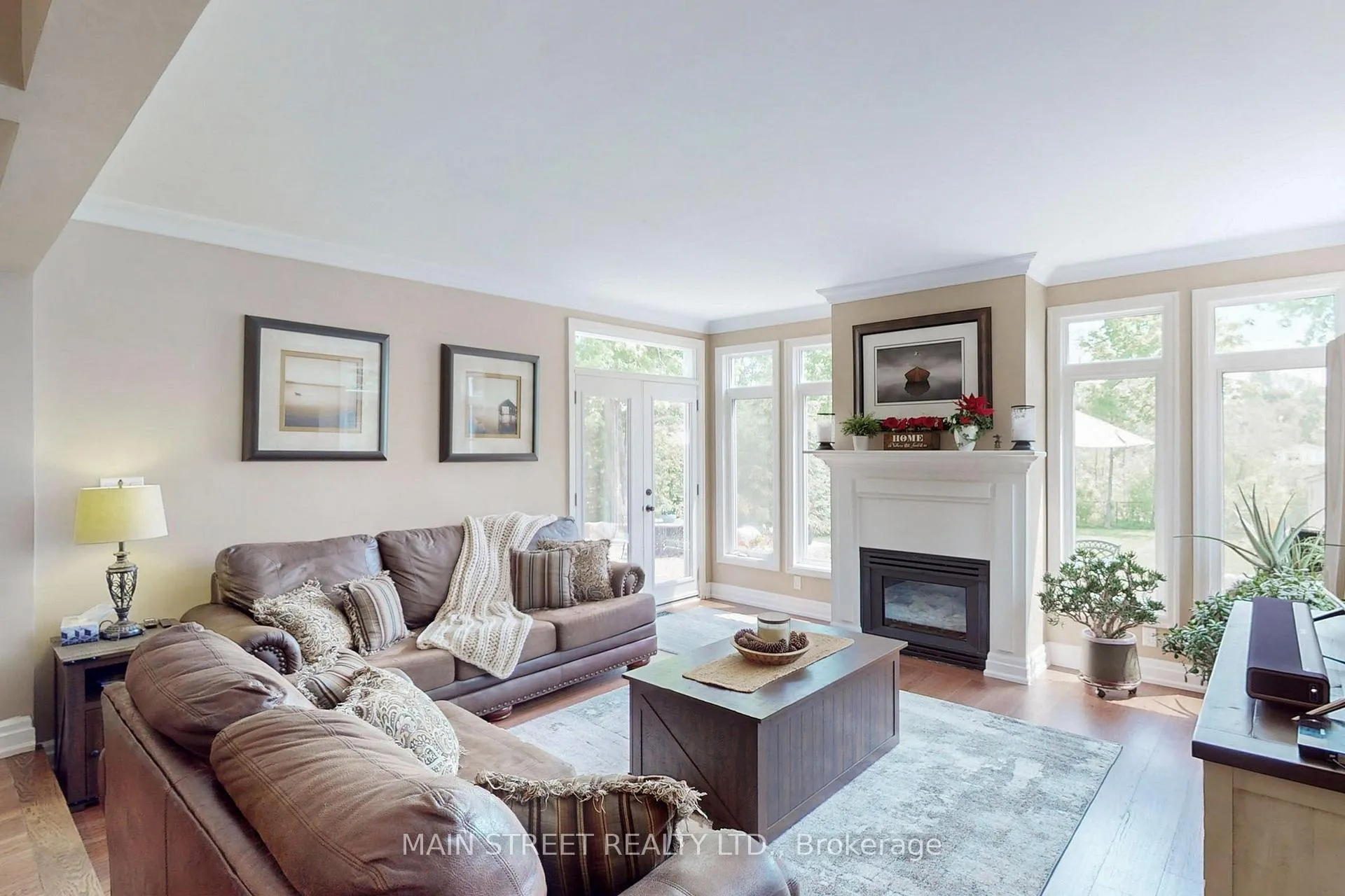 Photo 18 of 132 King Street W, Uxbridge — HOMEH