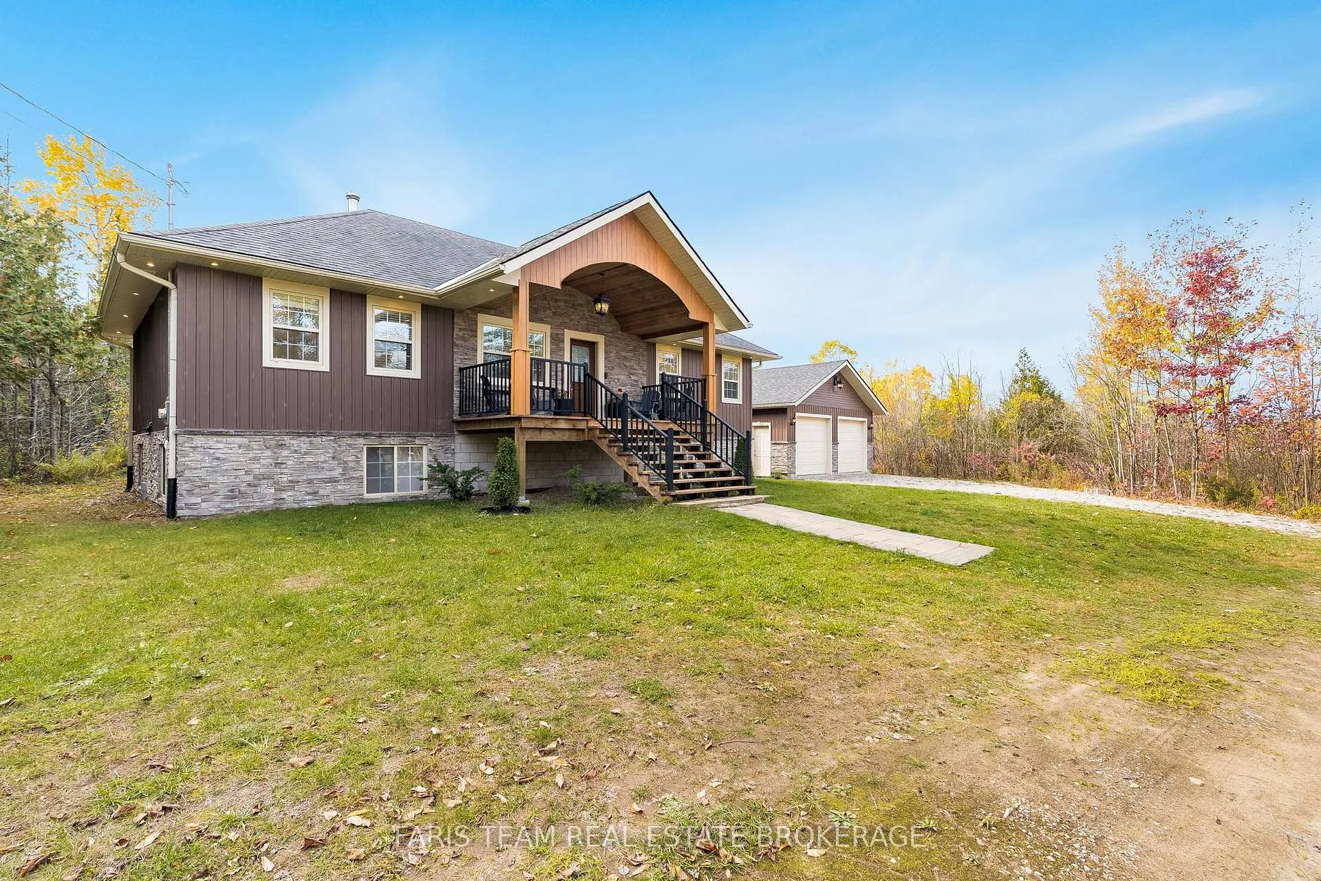 Photo 5 of 66 Meadows Avenue, Tay, Waubaushene — HOMEH