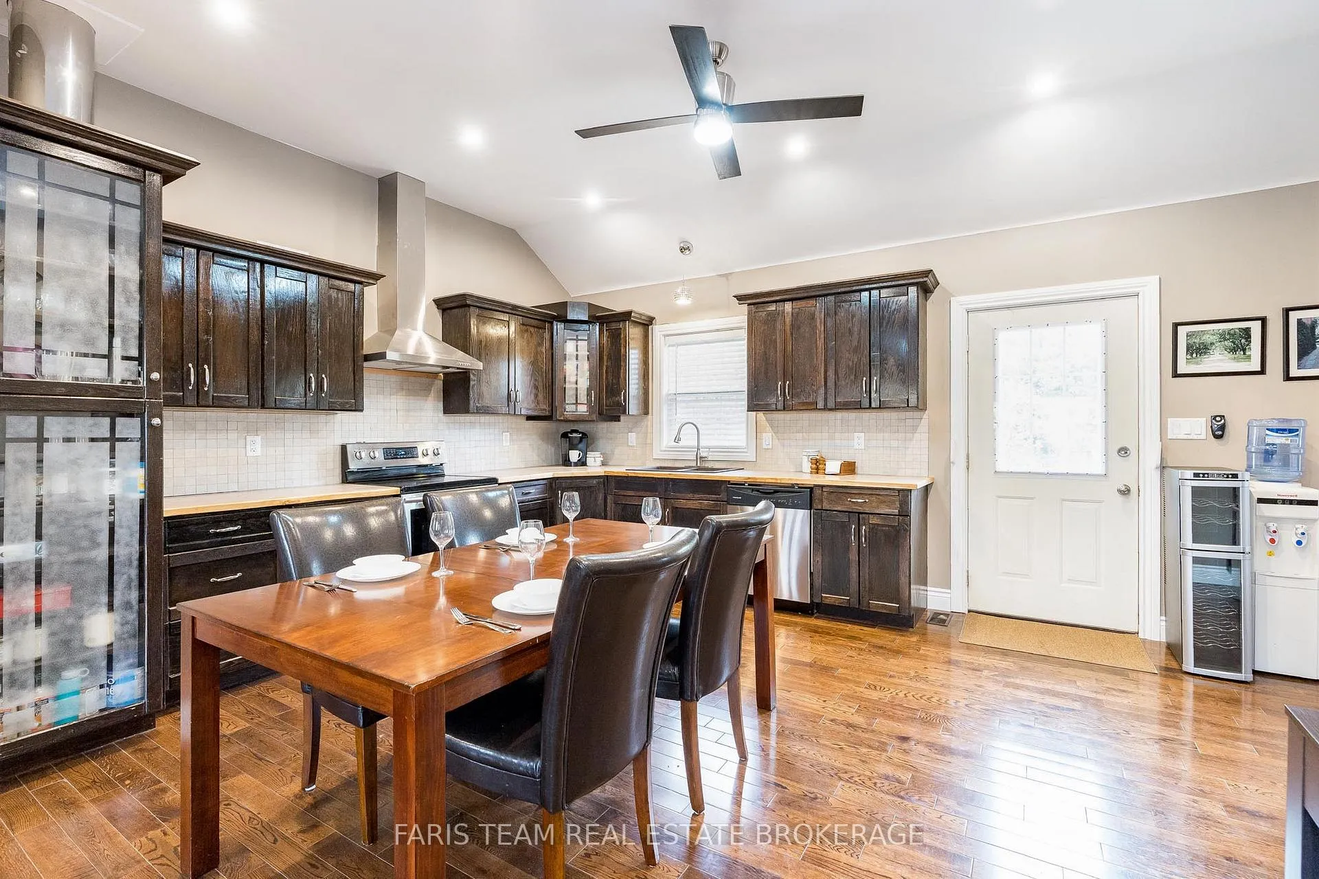Photo 8 of 66 Meadows Avenue, Tay, Waubaushene — HOMEH