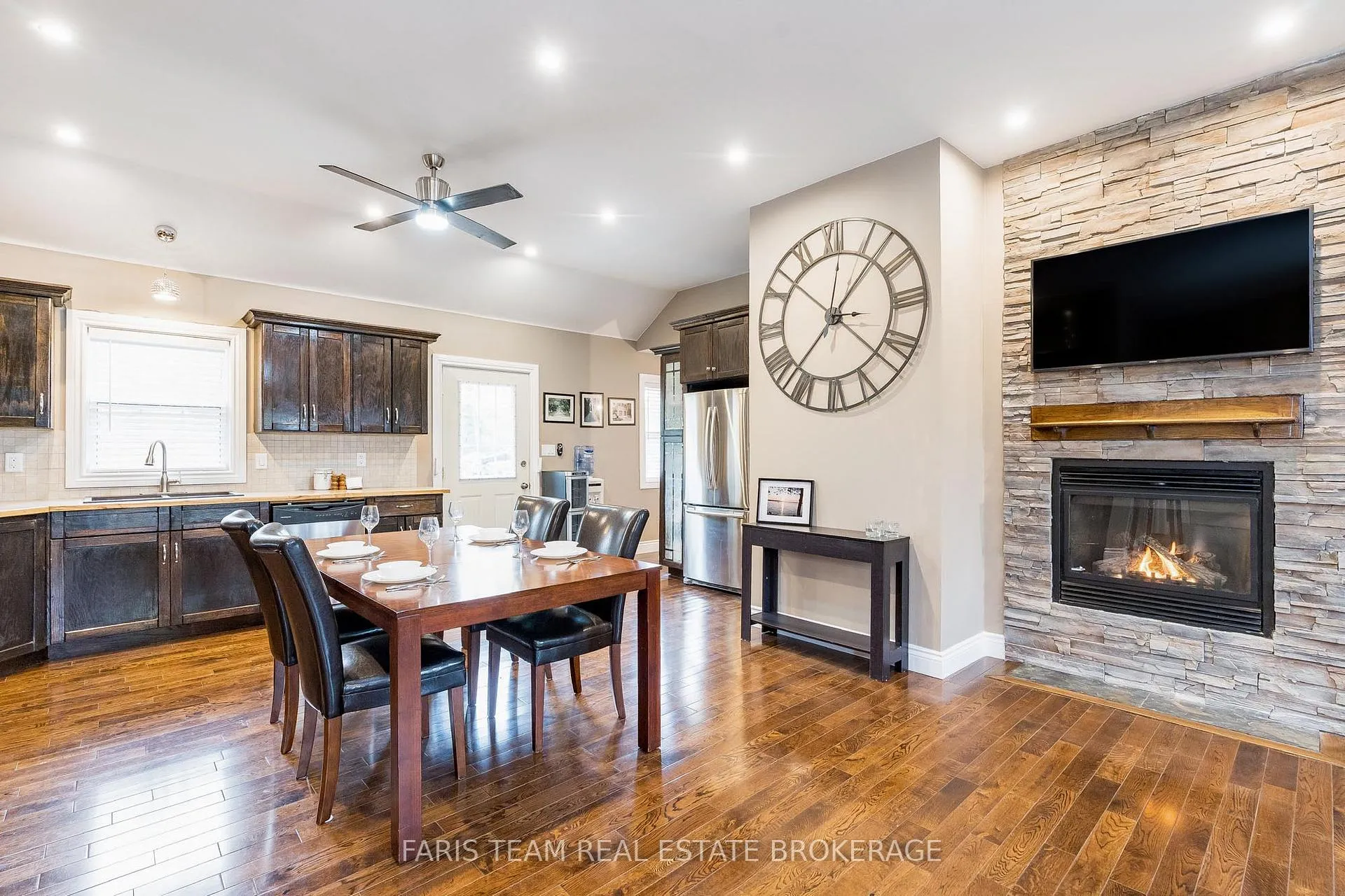 Photo 13 of 66 Meadows Avenue, Tay, Waubaushene — HOMEH
