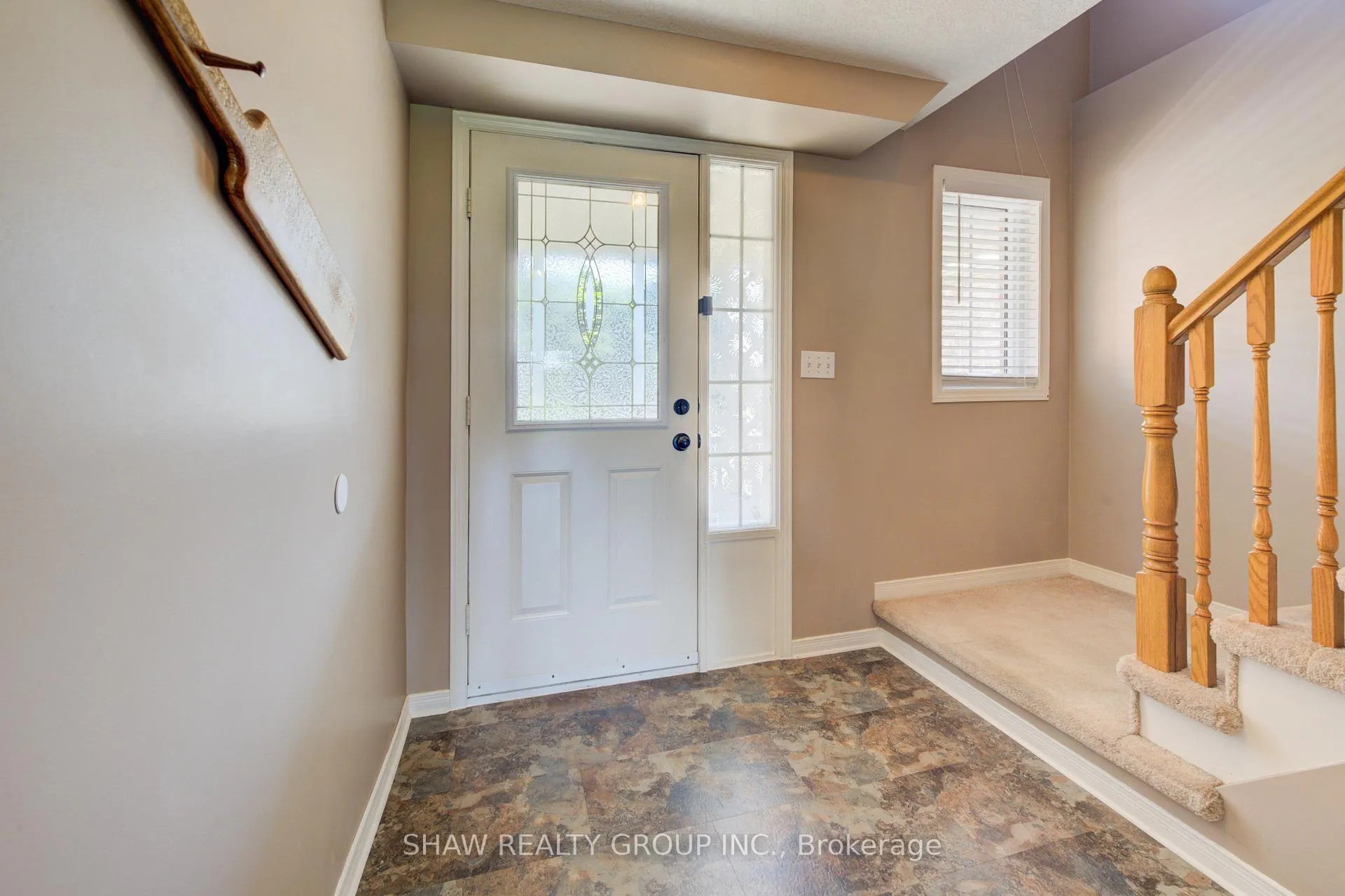 Photo 5 of 159 Pine Martin Crescent, Kitchener — HOMEH