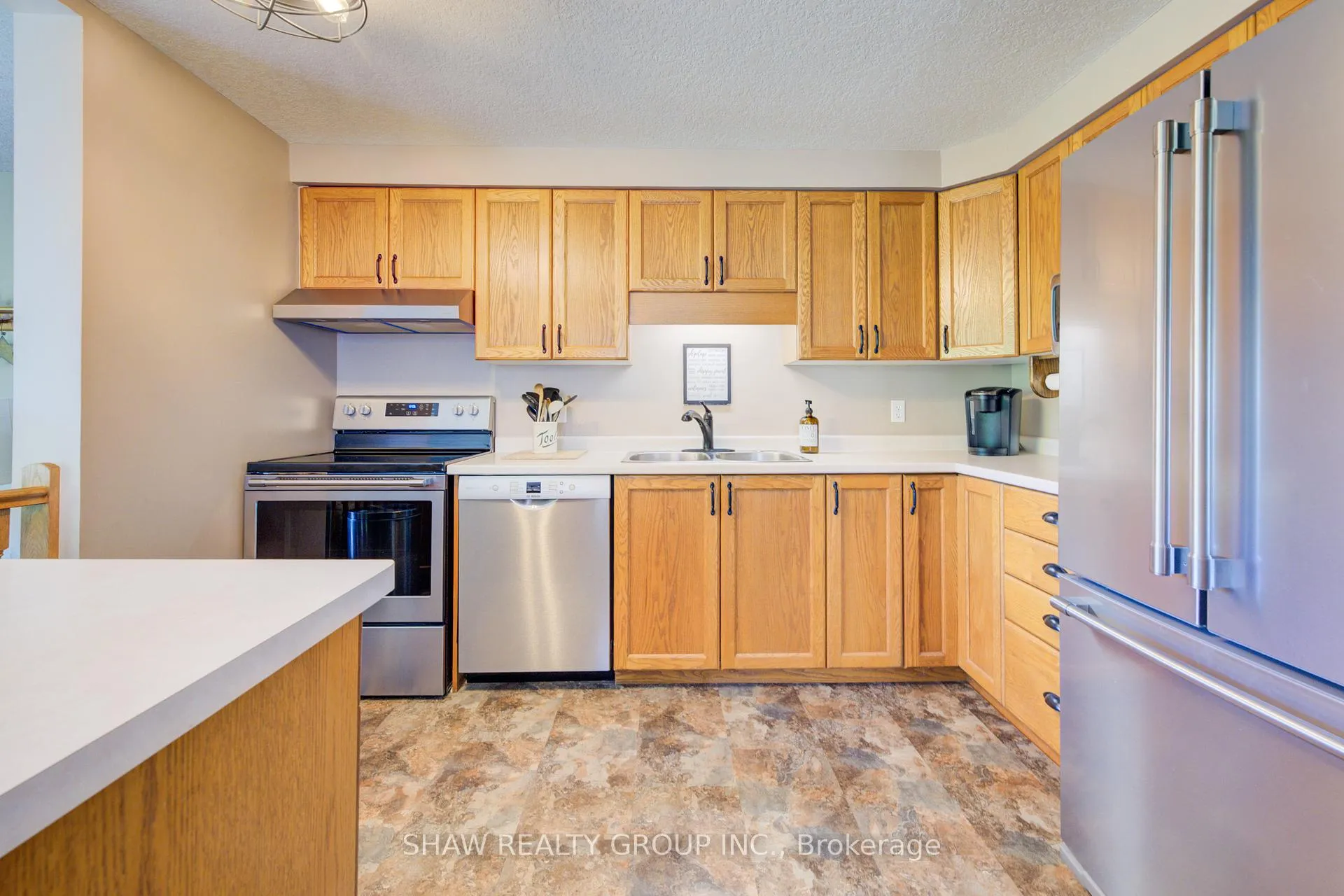 Photo 9 of 159 Pine Martin Crescent, Kitchener — HOMEH