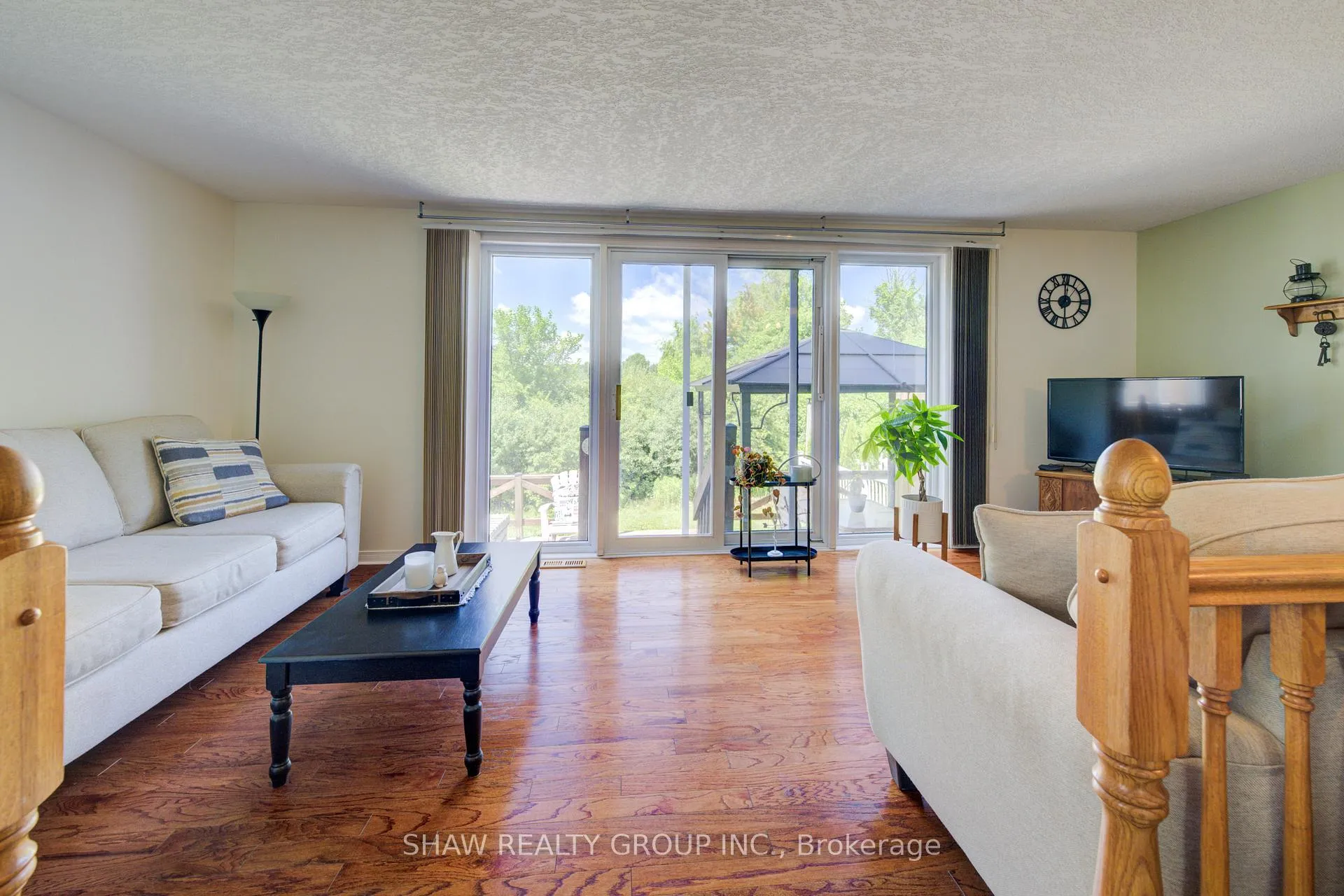 Photo 12 of 159 Pine Martin Crescent, Kitchener — HOMEH