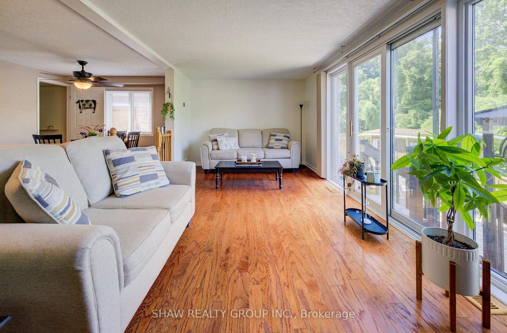 Photo 14 of 159 Pine Martin Crescent, Kitchener — HOMEH