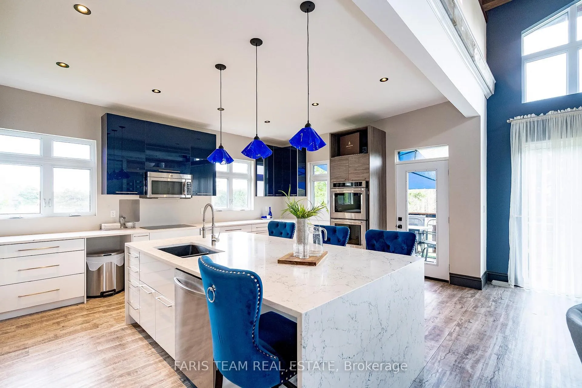 Photo 8 of 15512 County Road 27, Springwater, Elmvale — HOMEH