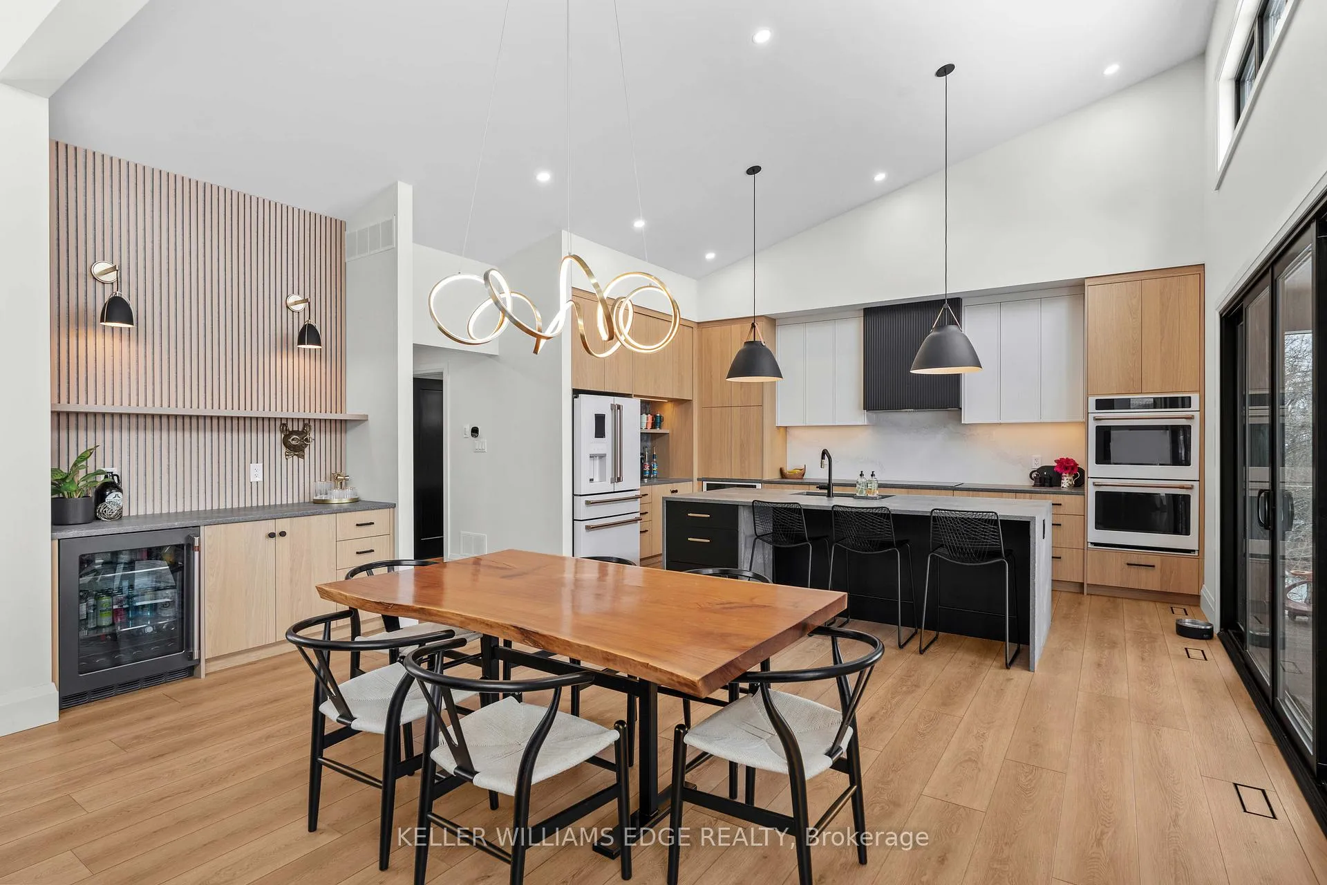 Photo 9 of 180 Weirs Lane, Hamilton, Dundas — HOMEH