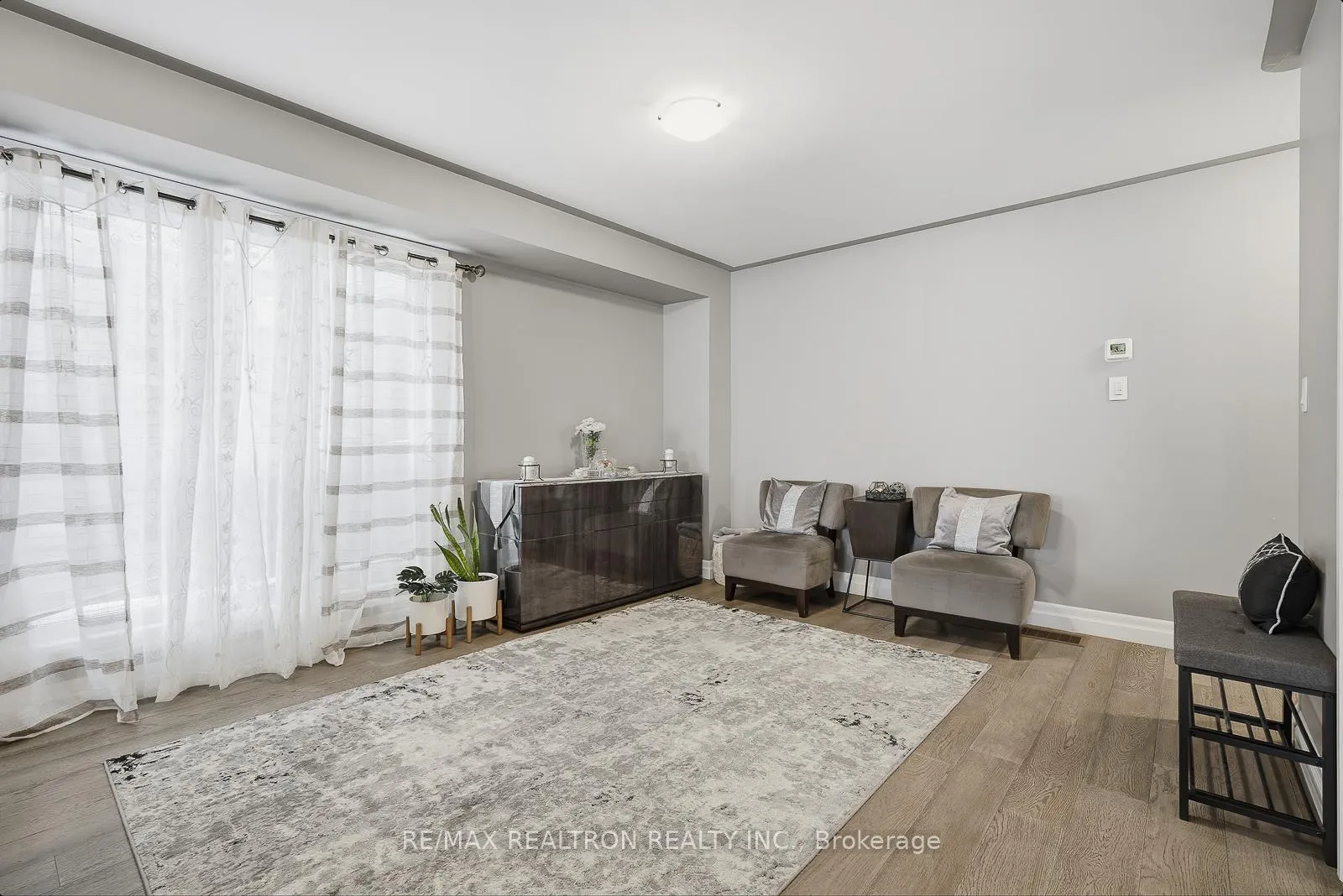 Photo 13 of 1493 Dunedin Crescent, Oshawa, Taunton — HOMEH