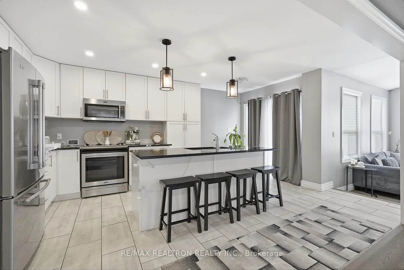 Photo 16 of 1493 Dunedin Crescent, Oshawa, Taunton — HOMEH