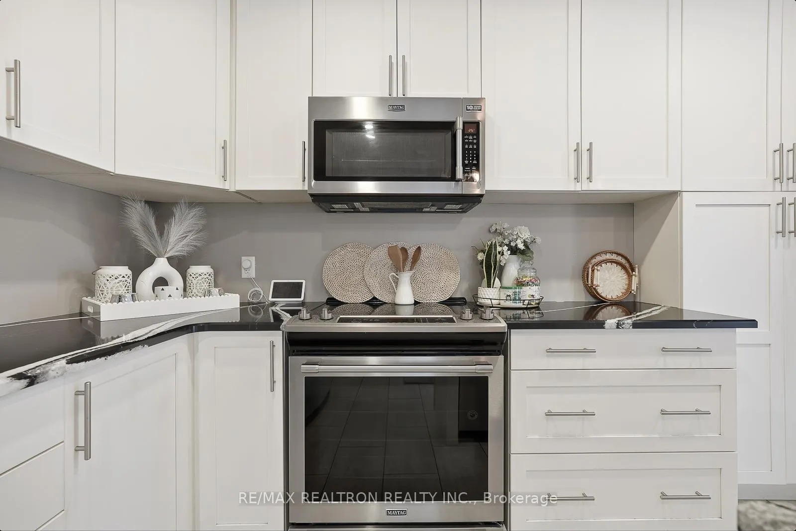 Photo 19 of 1493 Dunedin Crescent, Oshawa, Taunton — HOMEH