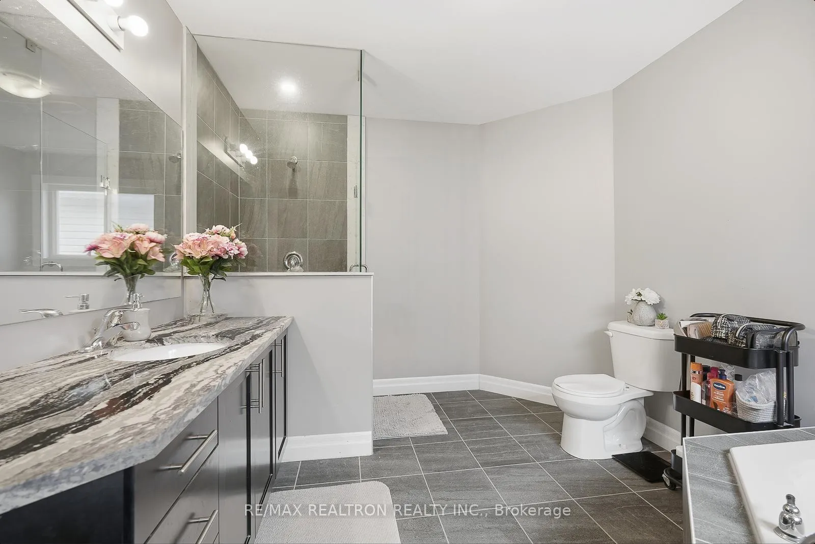 Photo 32 of 1493 Dunedin Crescent, Oshawa, Taunton — HOMEH