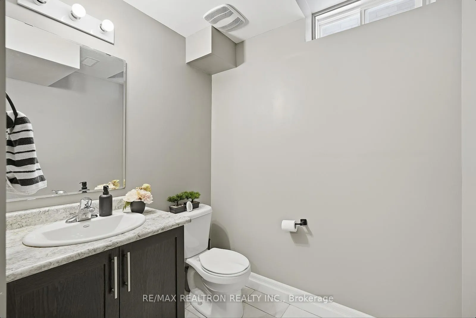 Photo 46 of 1493 Dunedin Crescent, Oshawa, Taunton — HOMEH