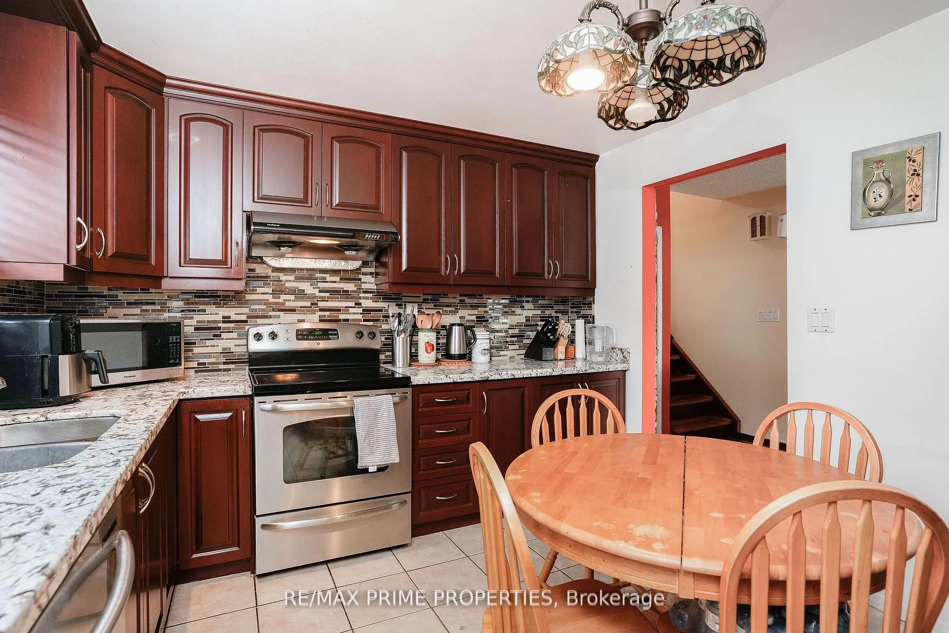 Photo 20 of 81 Silverstone Drive, Etobicoke, Mount Olive-Silverstone-Jamestown — HOMEH