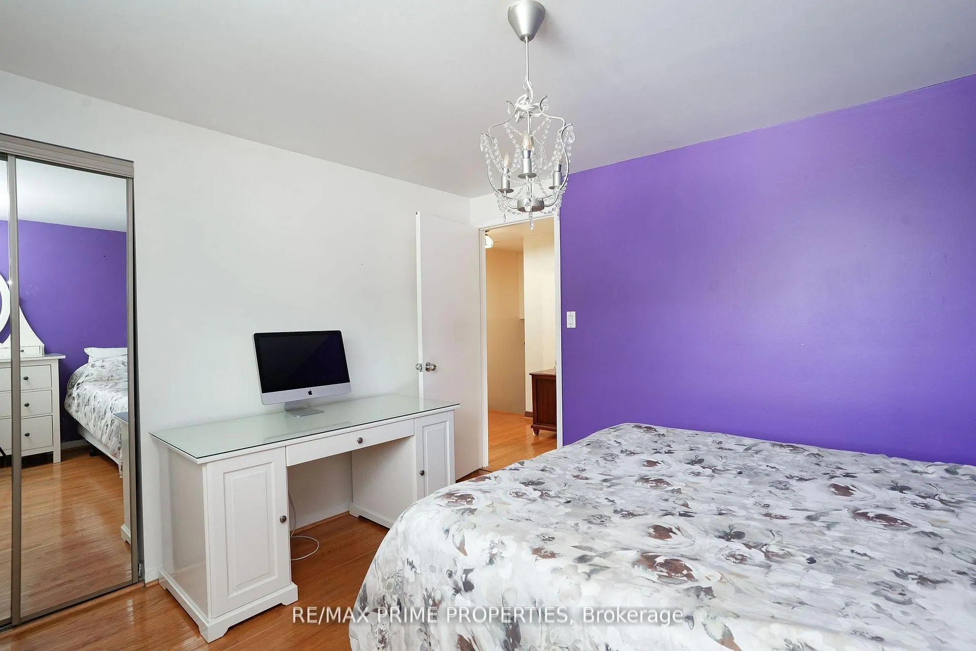 Photo 31 of 81 Silverstone Drive, Etobicoke, Mount Olive-Silverstone-Jamestown — HOMEH