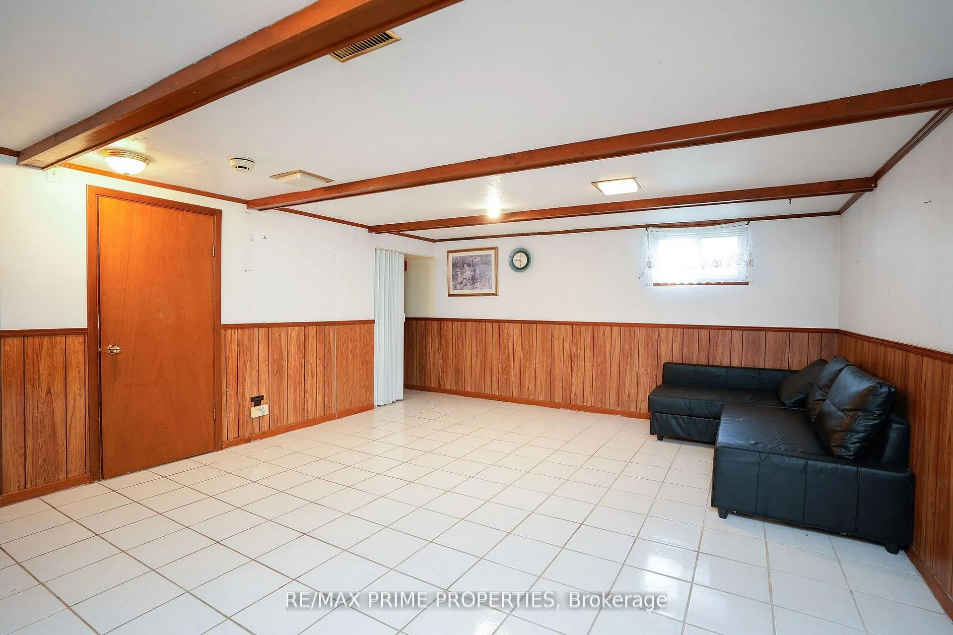Photo 37 of 81 Silverstone Drive, Etobicoke, Mount Olive-Silverstone-Jamestown — HOMEH