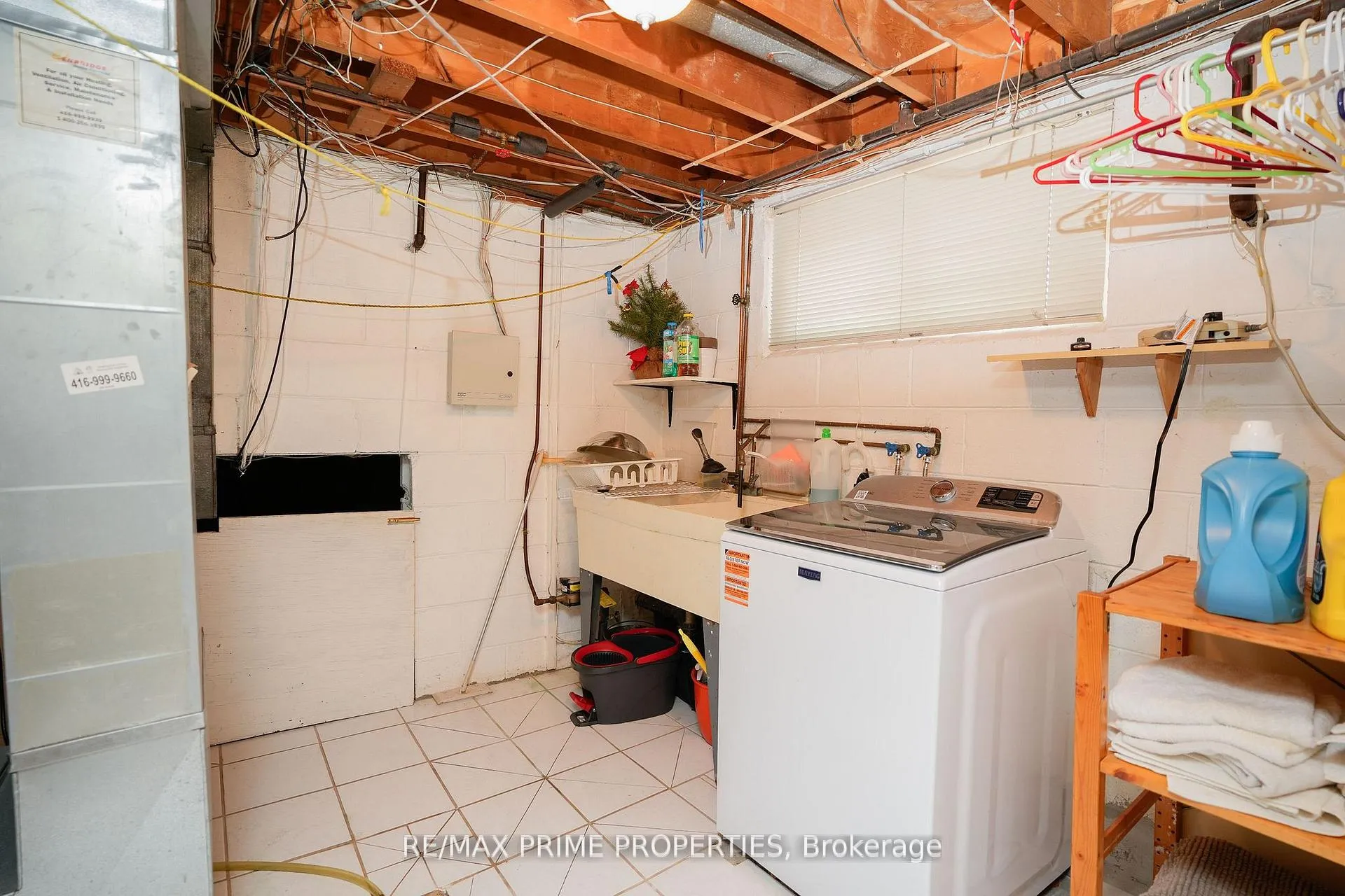Photo 40 of 81 Silverstone Drive, Etobicoke, Mount Olive-Silverstone-Jamestown — HOMEH