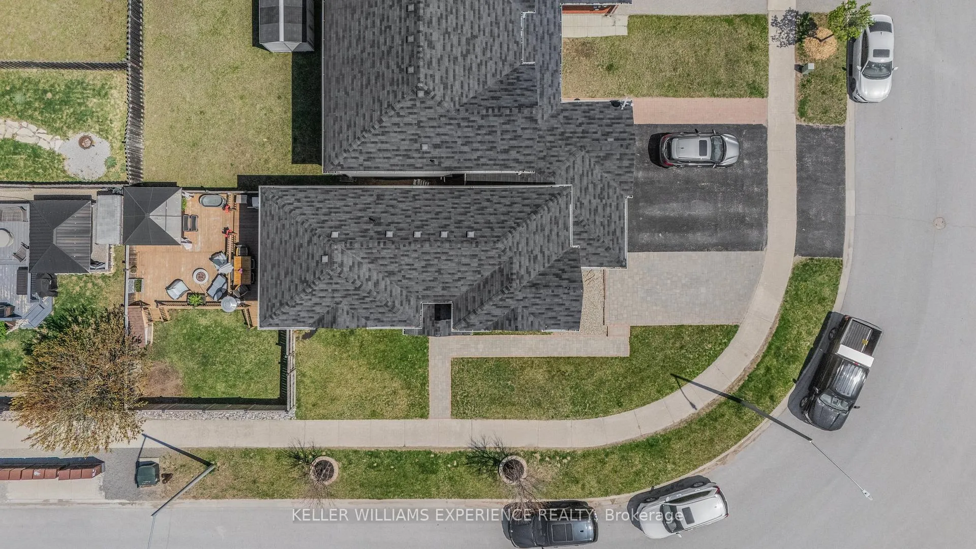 Photo 2 of 129 Stonemount Crescent, Essa, Angus — HOMEH