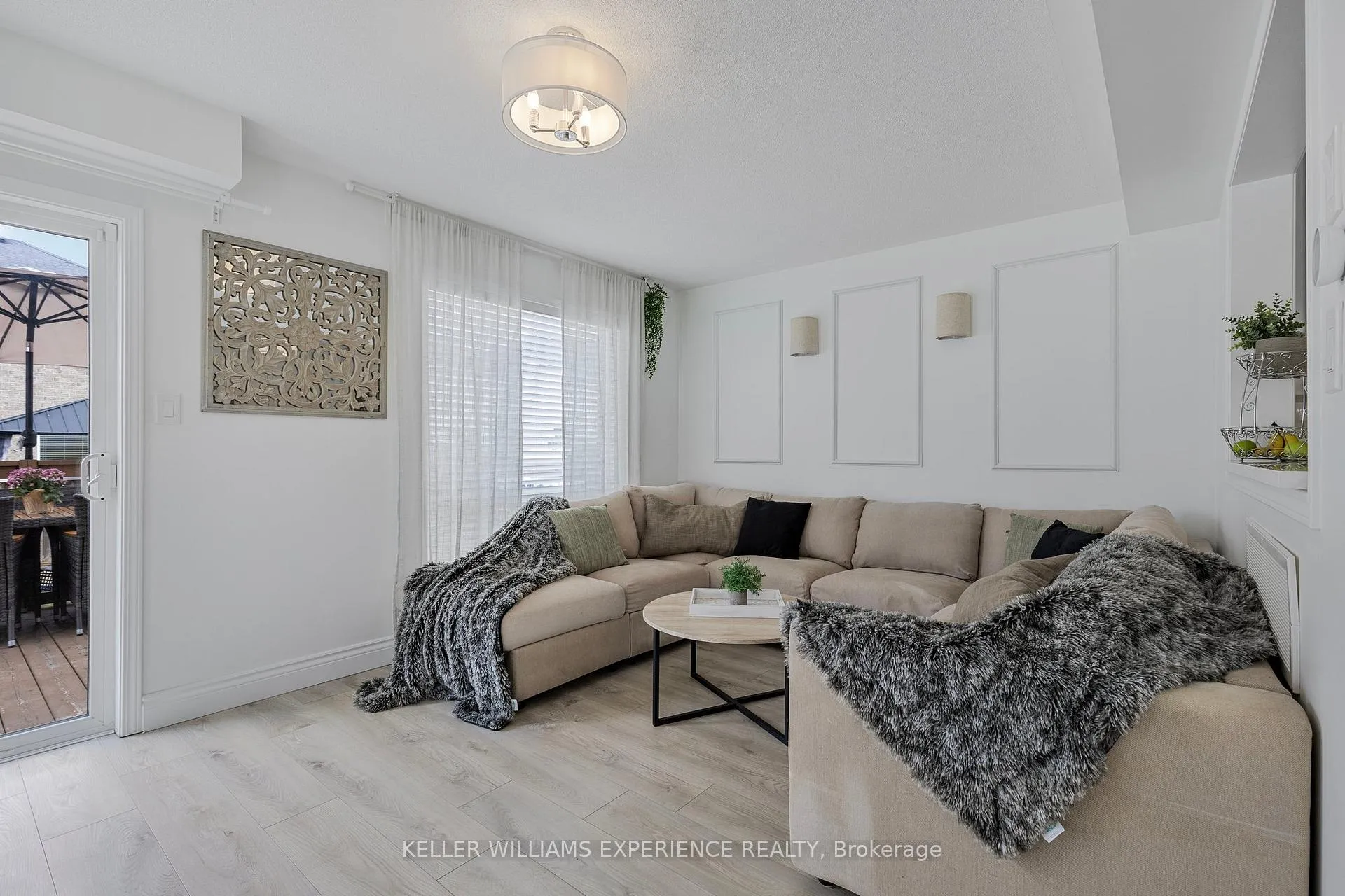 Photo 8 of 129 Stonemount Crescent, Essa, Angus — HOMEH