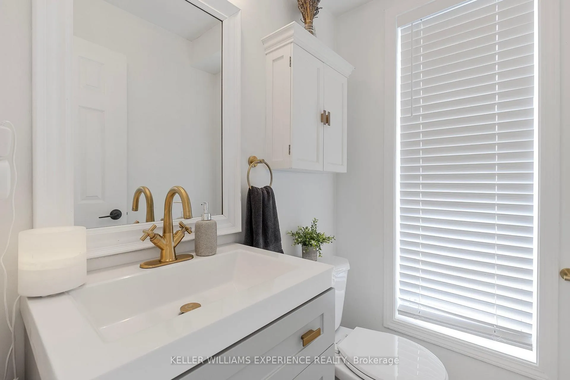 Photo 10 of 129 Stonemount Crescent, Essa, Angus — HOMEH