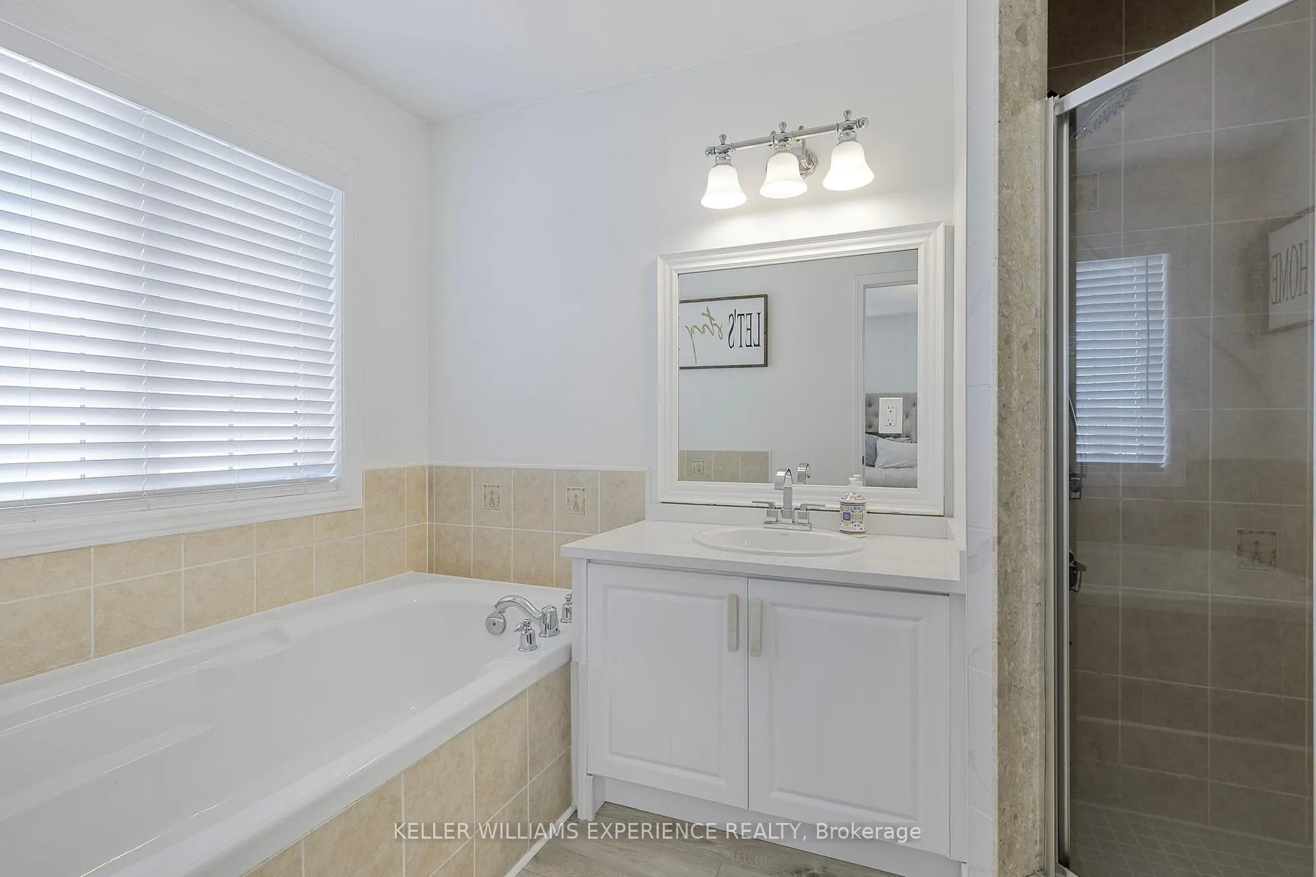 Photo 12 of 129 Stonemount Crescent, Essa, Angus — HOMEH