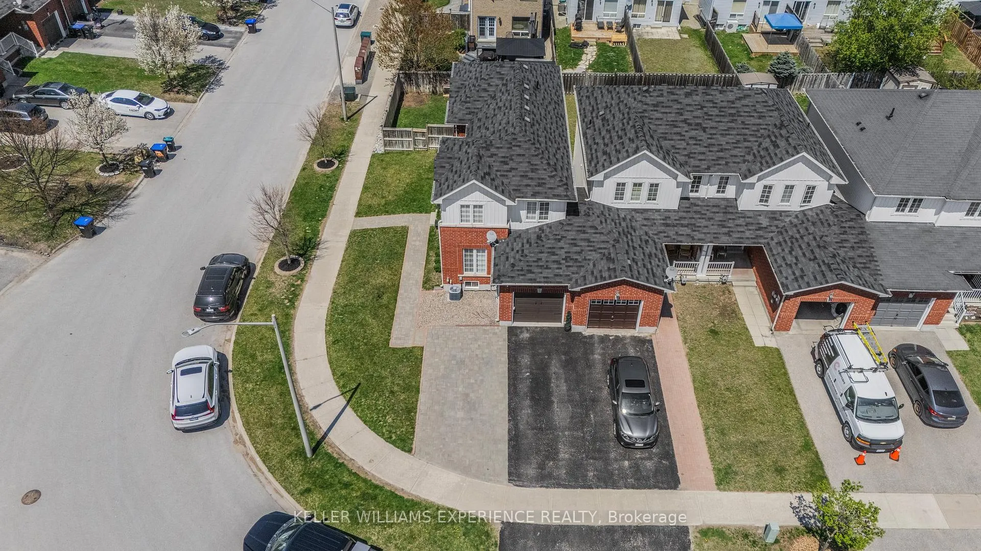 Photo 23 of 129 Stonemount Crescent, Essa, Angus — HOMEH