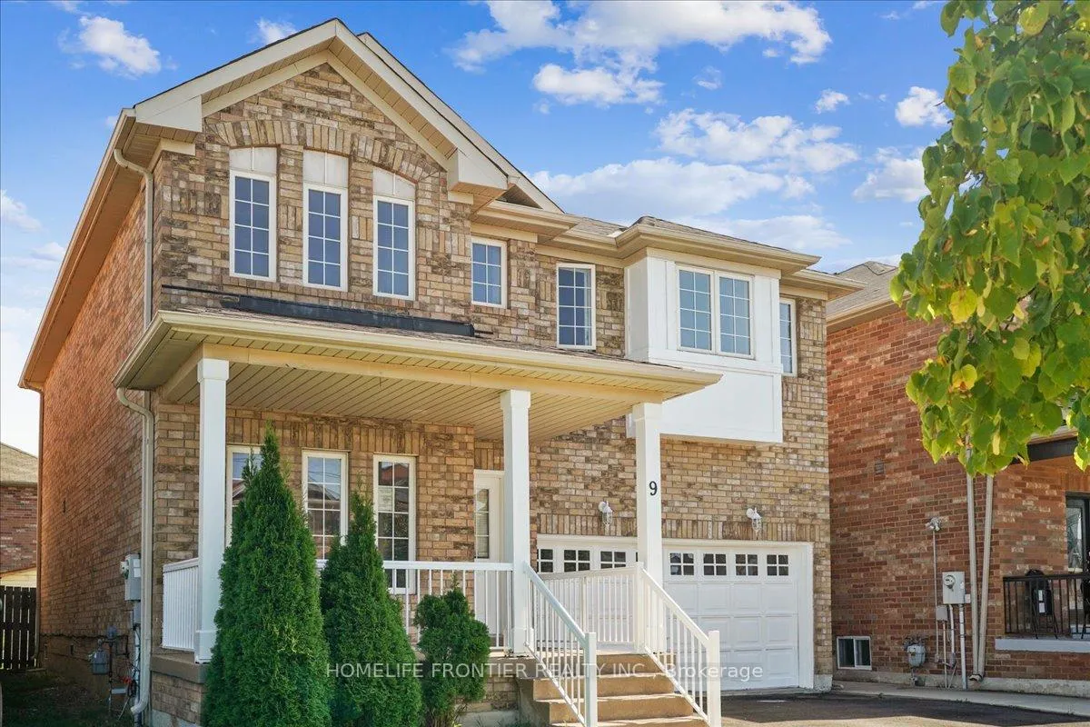 Photo 2 of 9 Owens Road, Brampton, Credit Valley — HOMEH