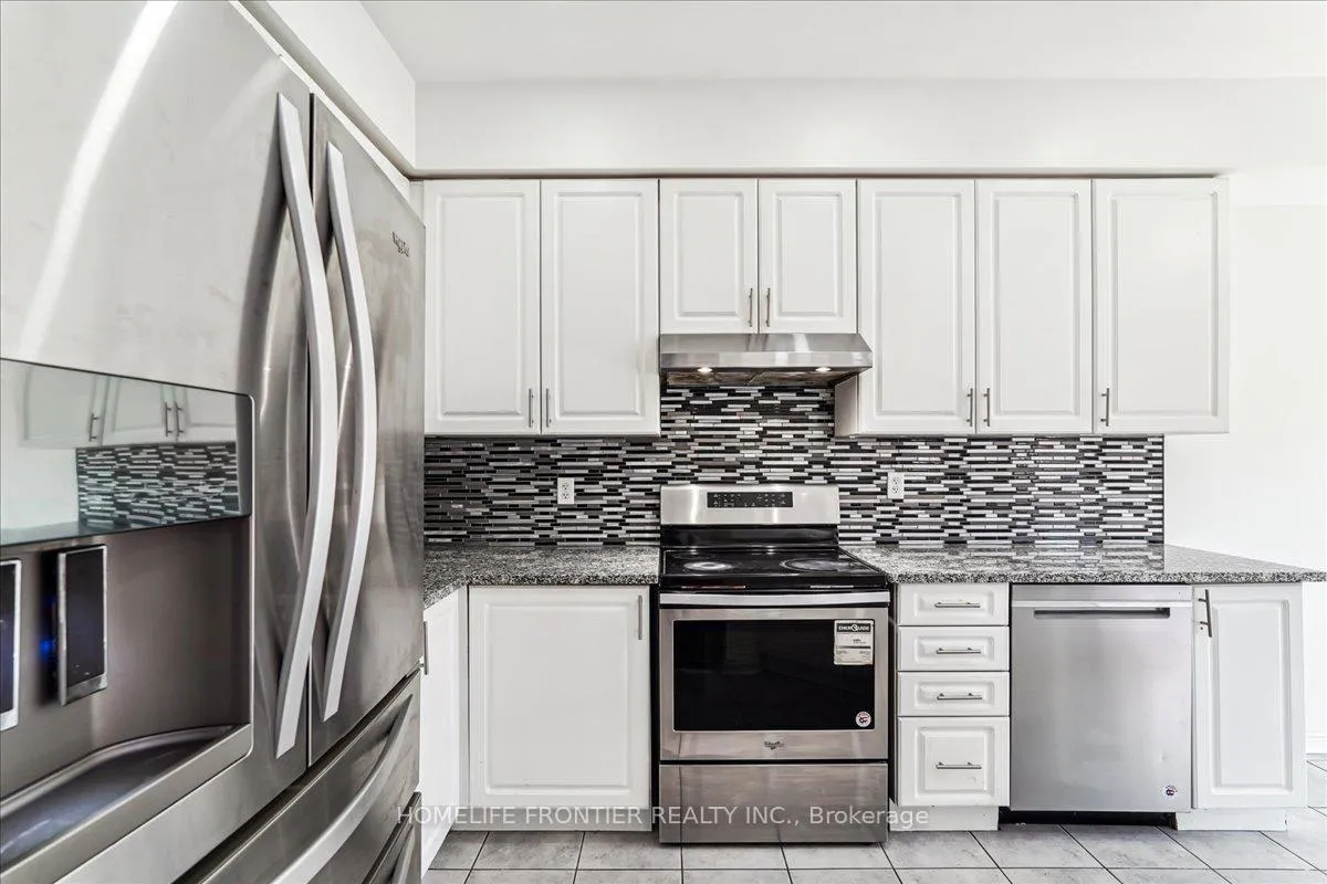 Photo 5 of 9 Owens Road, Brampton, Credit Valley — HOMEH