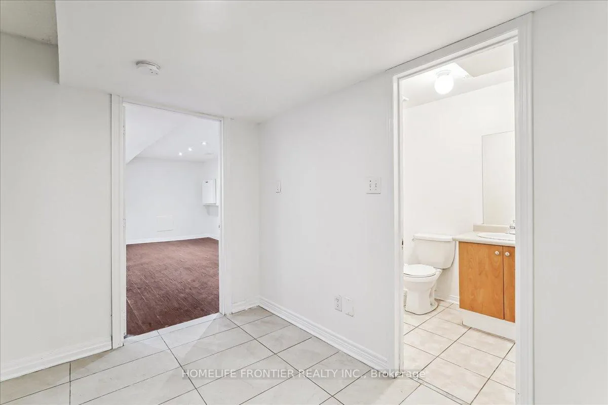 Photo 20 of 9 Owens Road, Brampton, Credit Valley — HOMEH