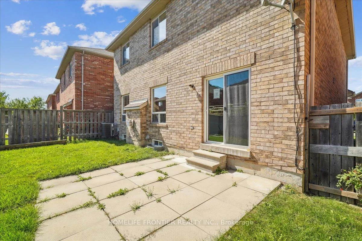 Photo 21 of 9 Owens Road, Brampton, Credit Valley — HOMEH