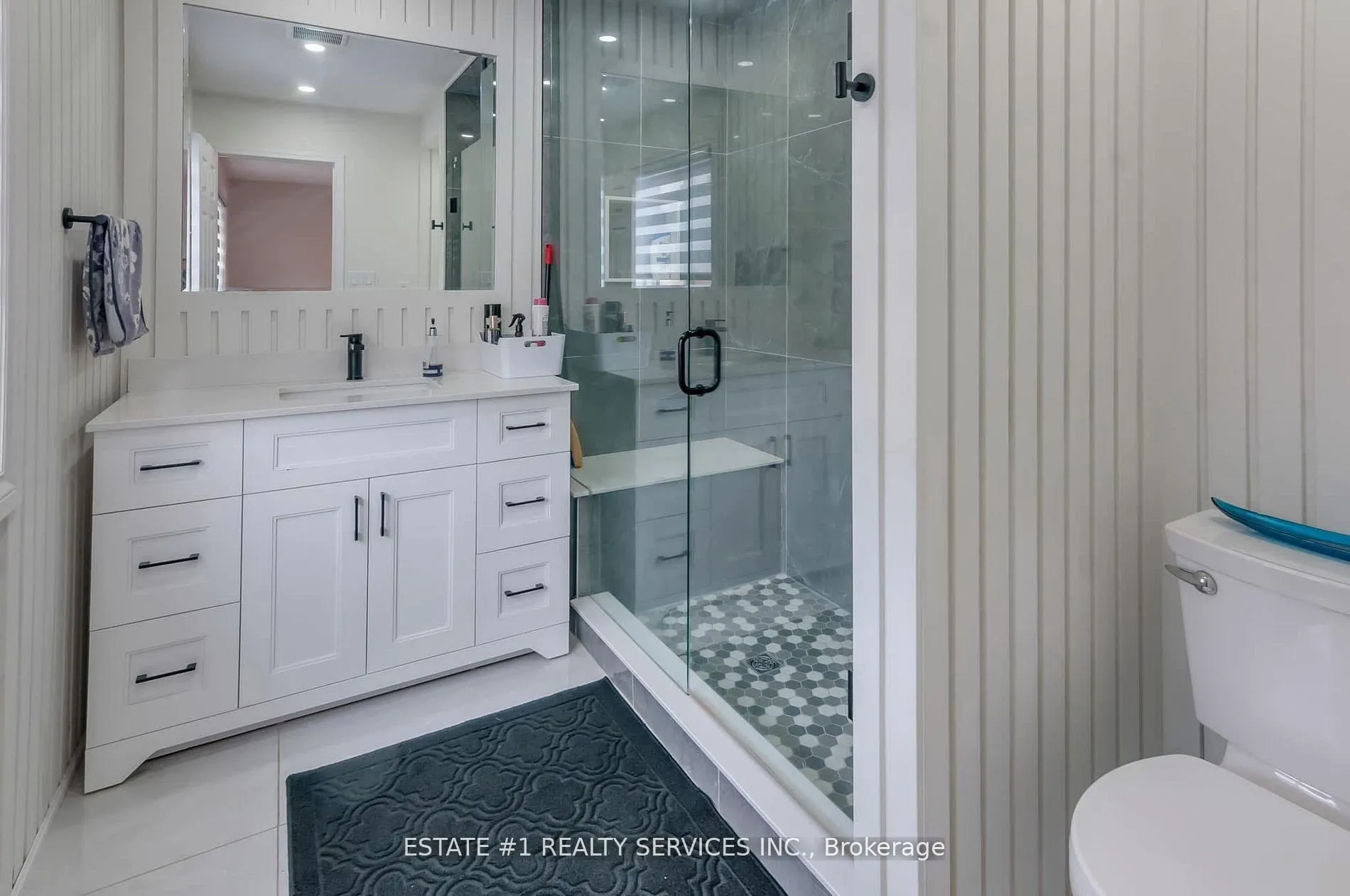 Photo 24 of 68 Ponymeadow Way, Brampton, Credit Valley — HOMEH