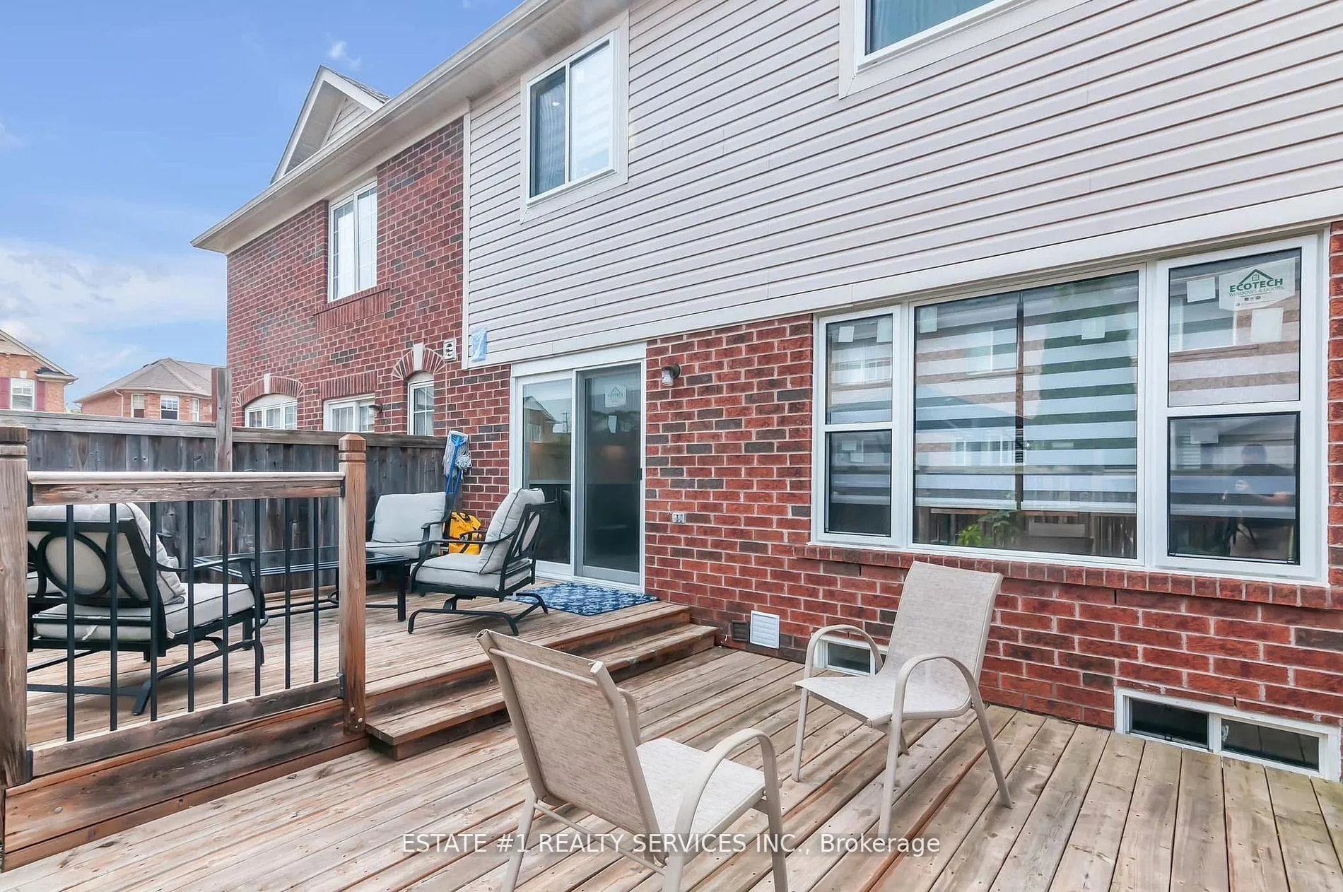 Photo 30 of 68 Ponymeadow Way, Brampton, Credit Valley — HOMEH