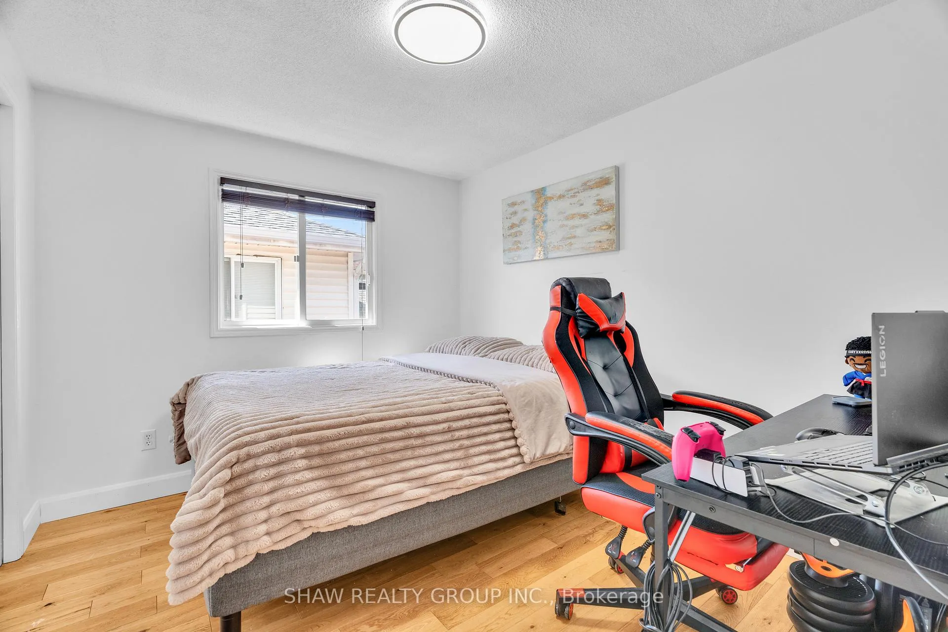 Photo 24 of 286 Newbury Drive, Kitchener — HOMEH