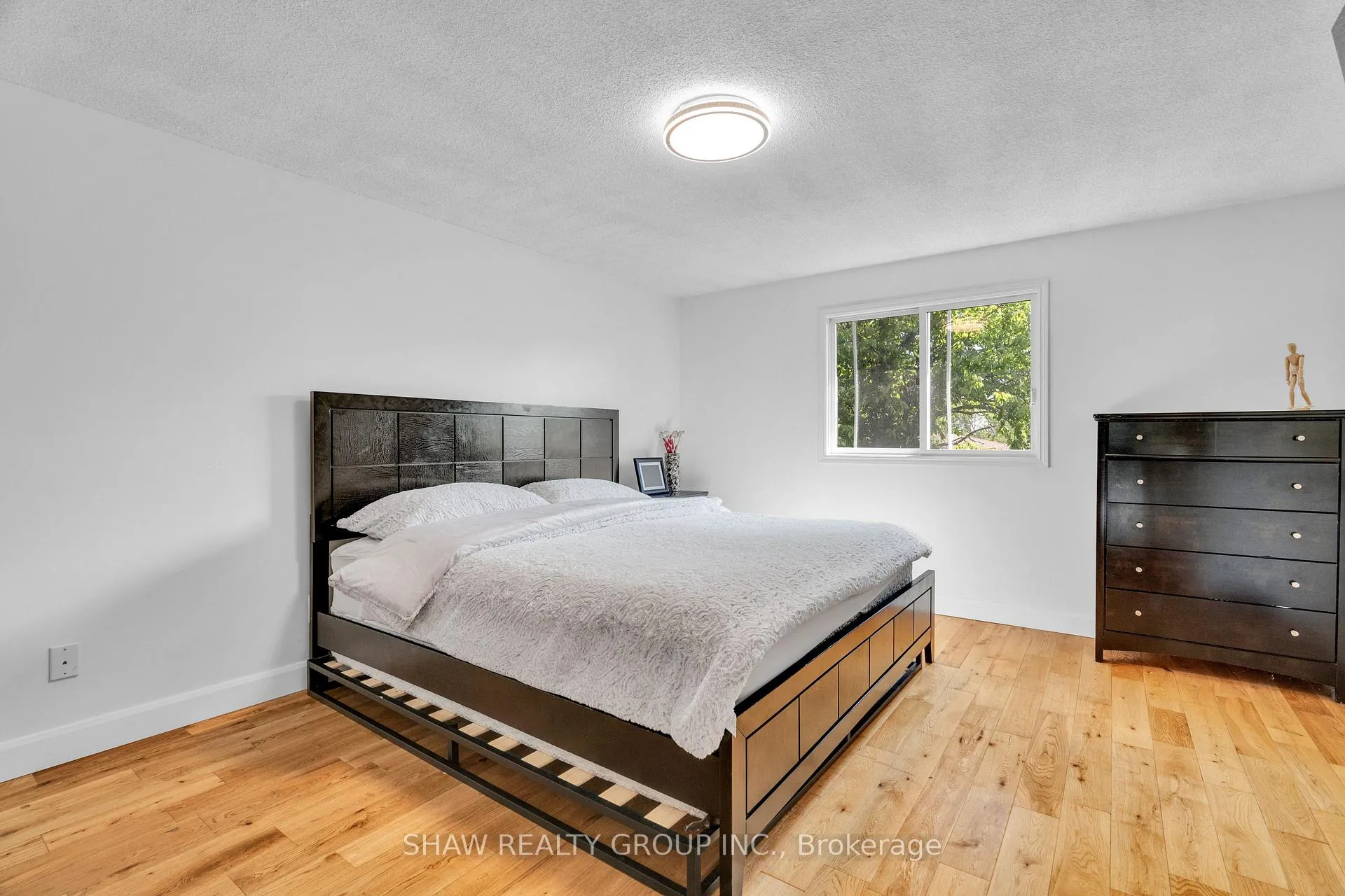 Photo 29 of 286 Newbury Drive, Kitchener — HOMEH