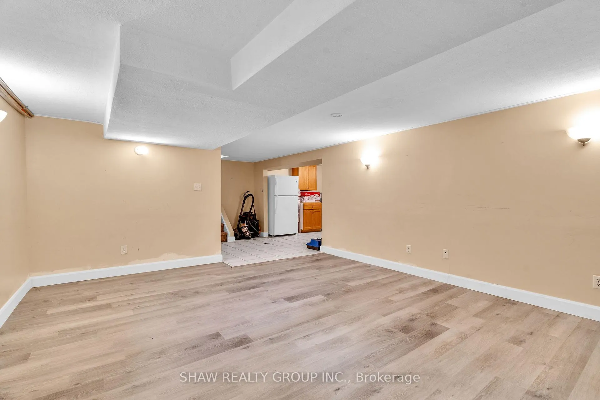 Photo 36 of 286 Newbury Drive, Kitchener — HOMEH