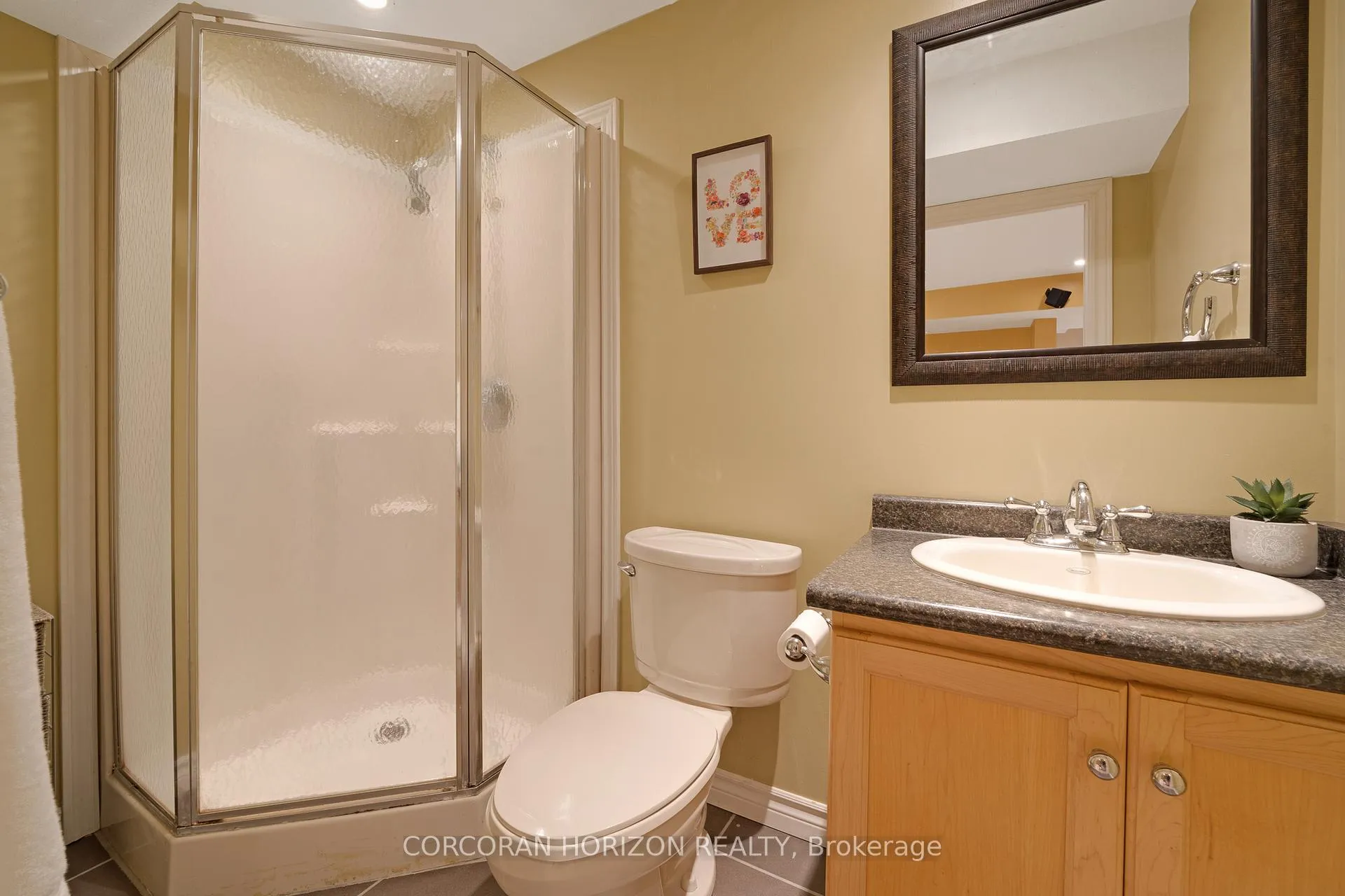 Photo 34 of 549 Langlaw Drive, Cambridge — HOMEH