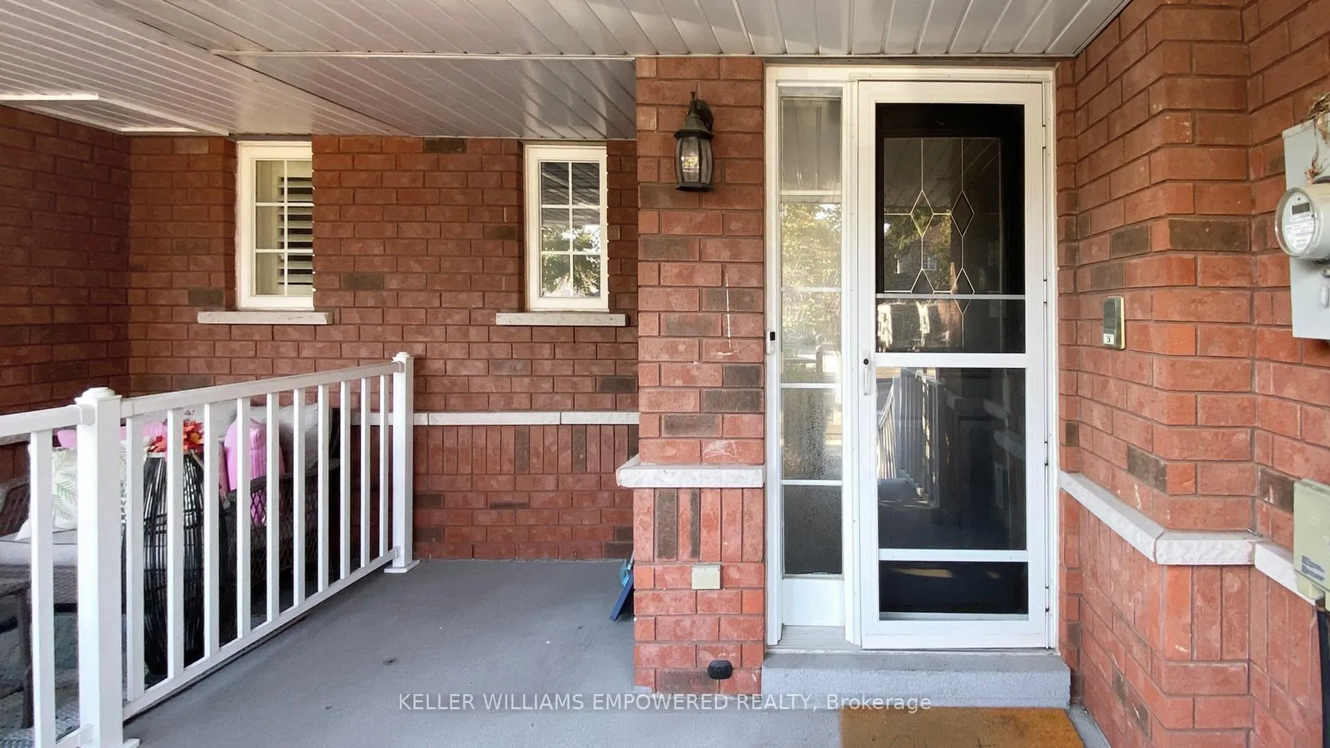 Photo 3 of 59 Melody Drive, Whitby, Brooklin — HOMEH