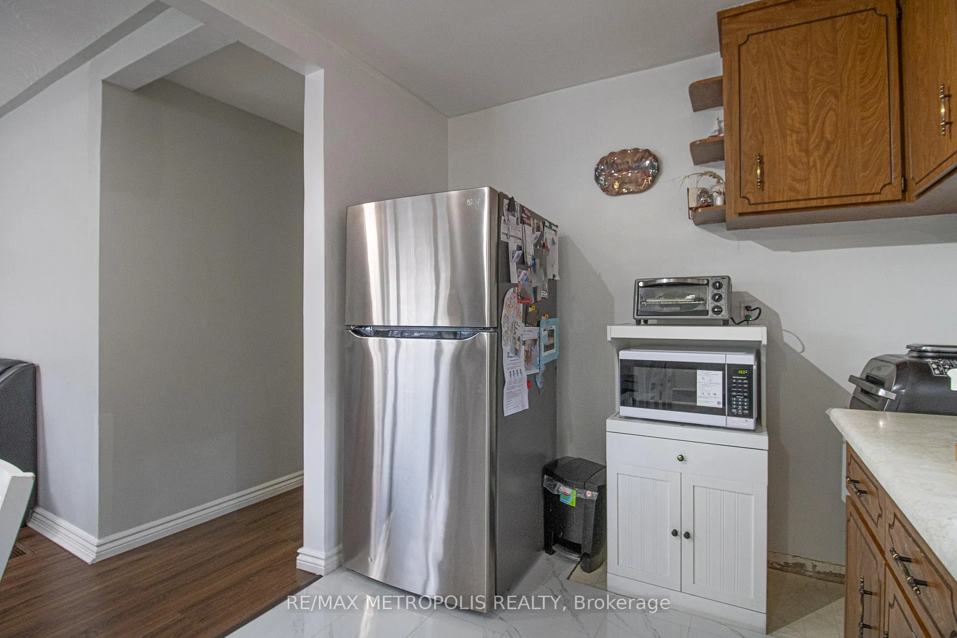 Photo 12 of 288 Guelph Street, Oshawa, Donevan — HOMEH