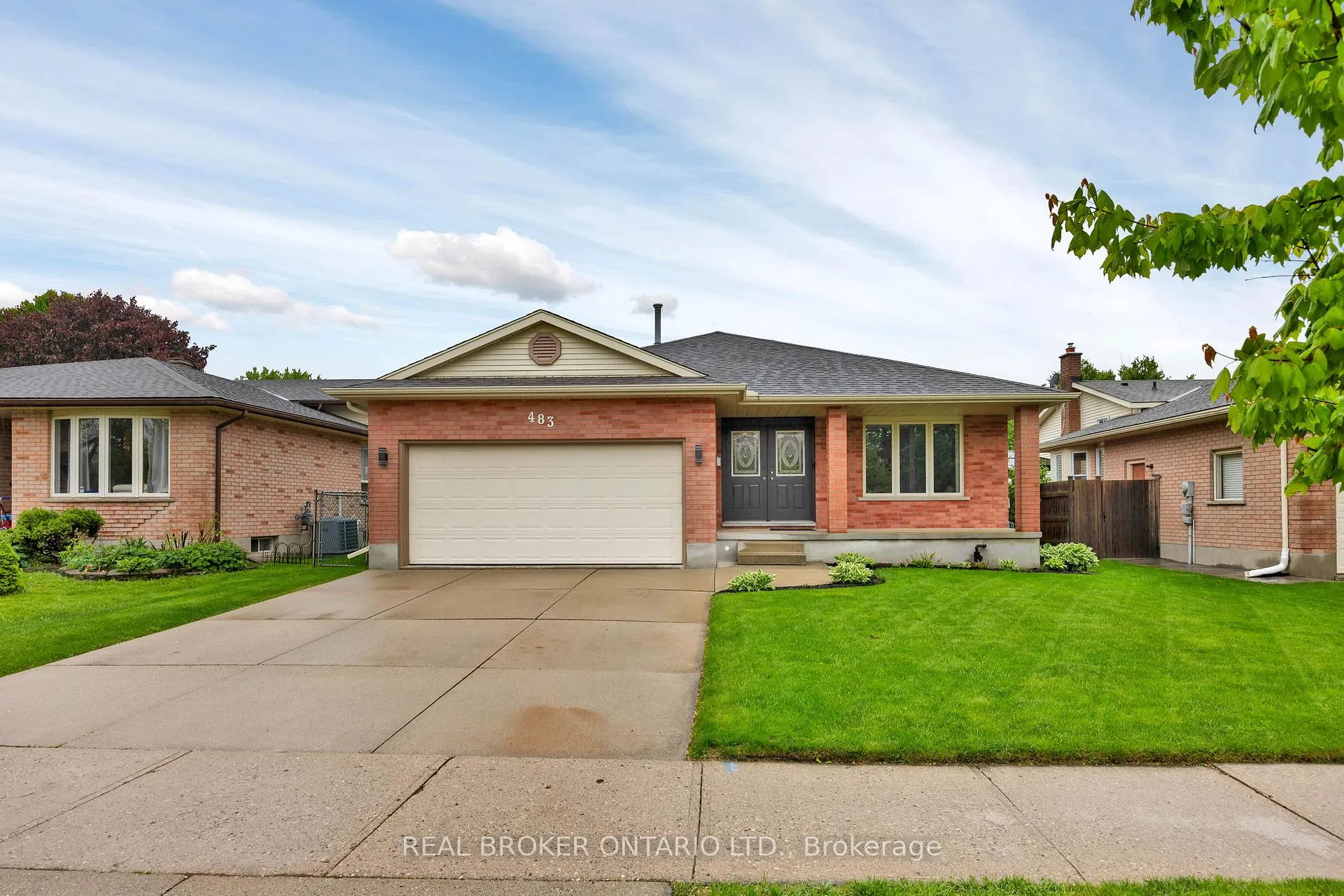 Photo 34 of 483 Northlake Drive, Waterloo — HOMEH
