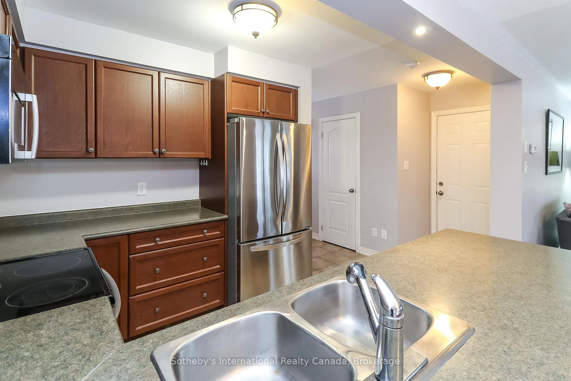 Photo 11 of 16 Nottawa Road, Wasaga Beach — HOMEH