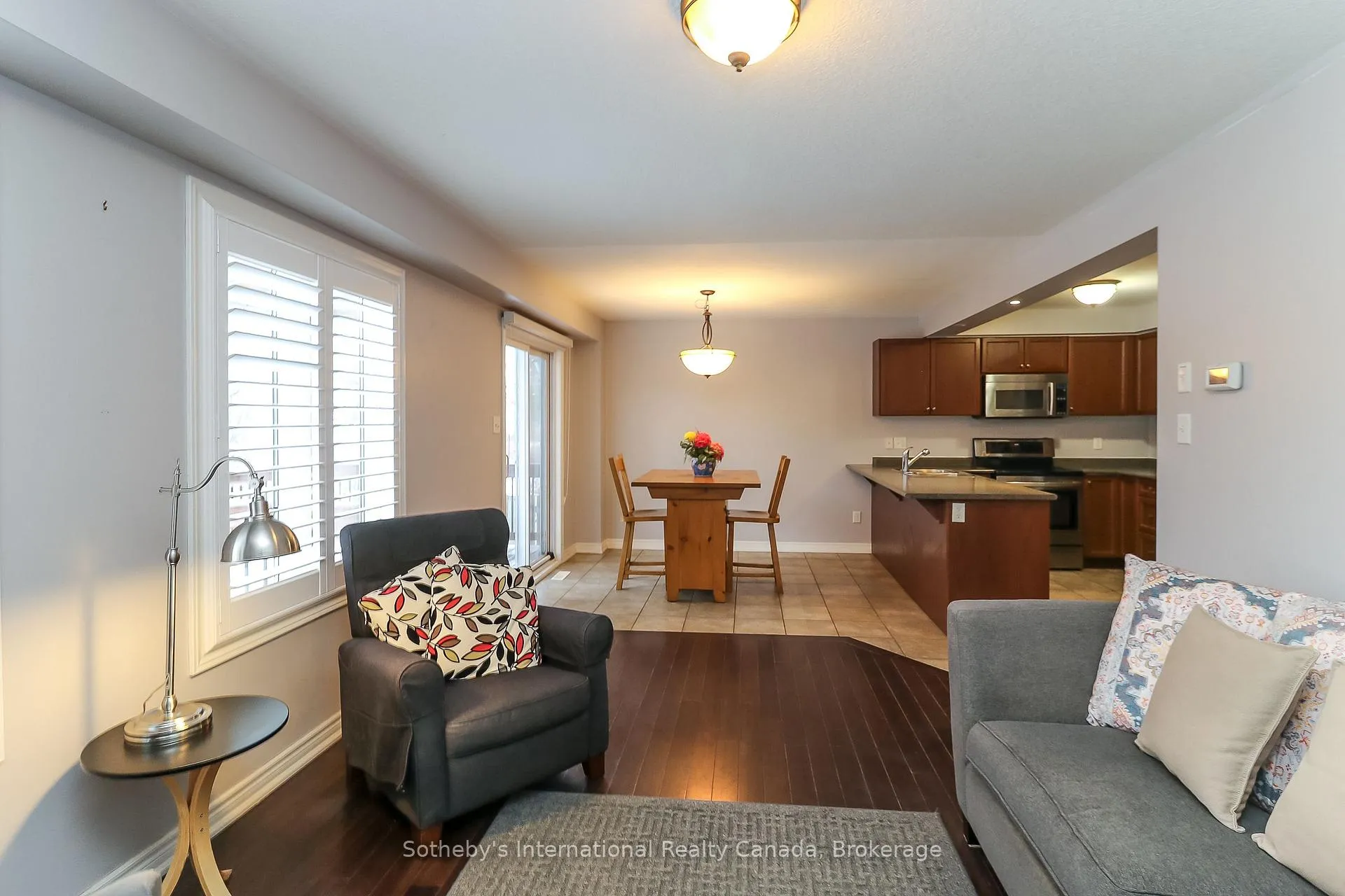 Photo 17 of 16 Nottawa Road, Wasaga Beach — HOMEH