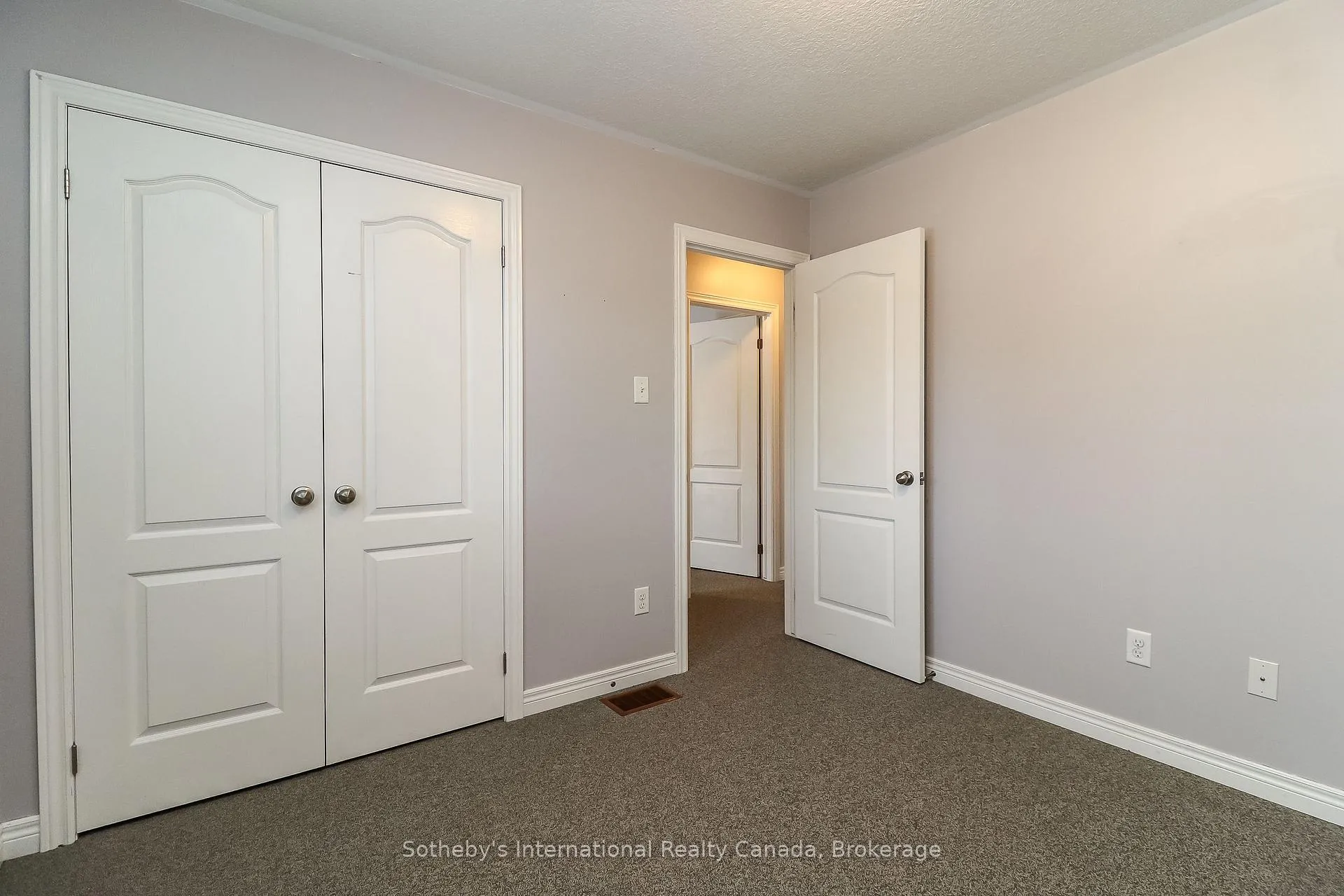 Photo 28 of 16 Nottawa Road, Wasaga Beach — HOMEH