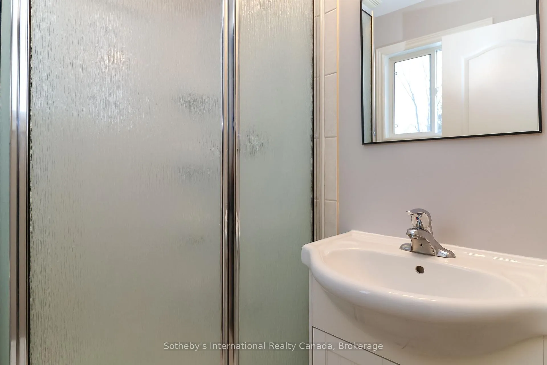 Photo 32 of 16 Nottawa Road, Wasaga Beach — HOMEH