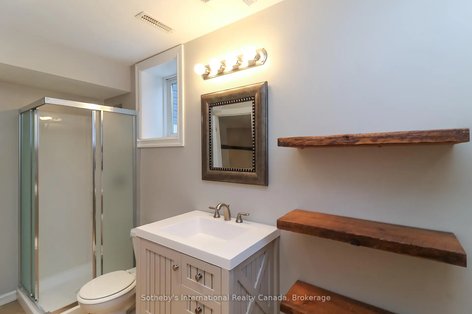 Photo 41 of 16 Nottawa Road, Wasaga Beach — HOMEH