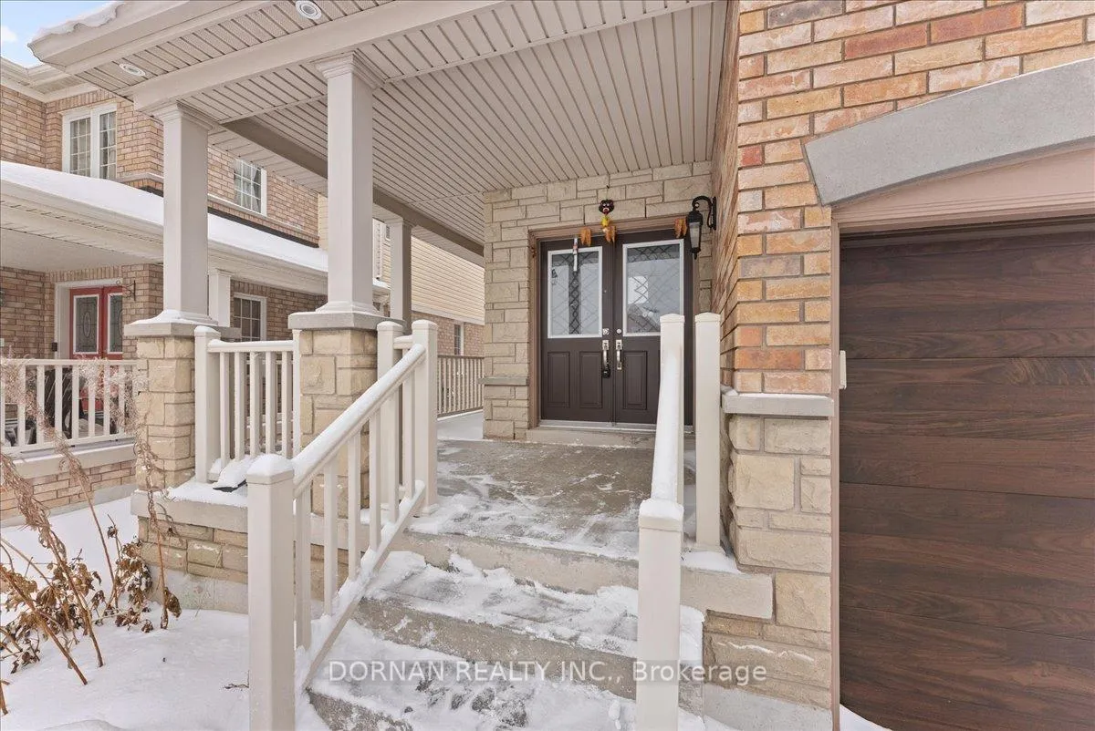 Photo 4 of 1023 Coldstream Drive, Oshawa, Taunton — HOMEH