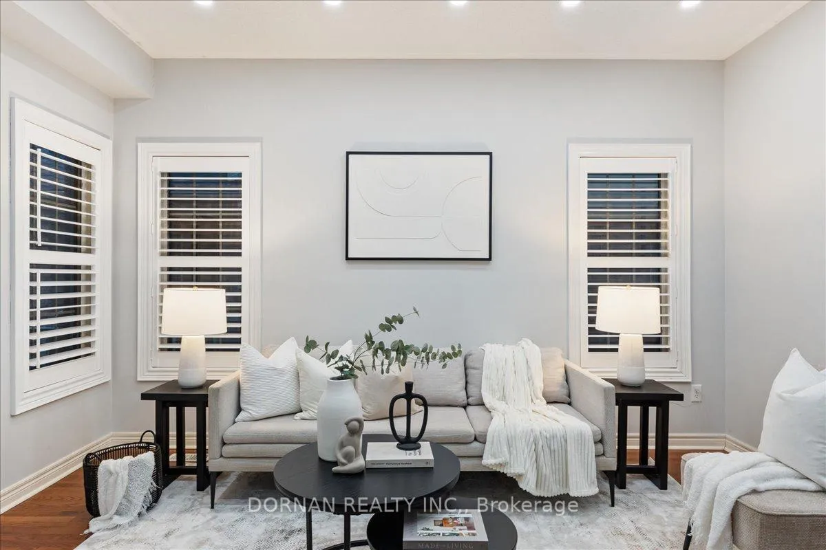 Photo 8 of 1023 Coldstream Drive, Oshawa, Taunton — HOMEH