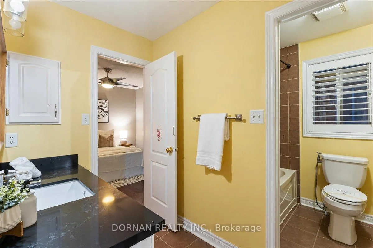 Photo 32 of 1023 Coldstream Drive, Oshawa, Taunton — HOMEH