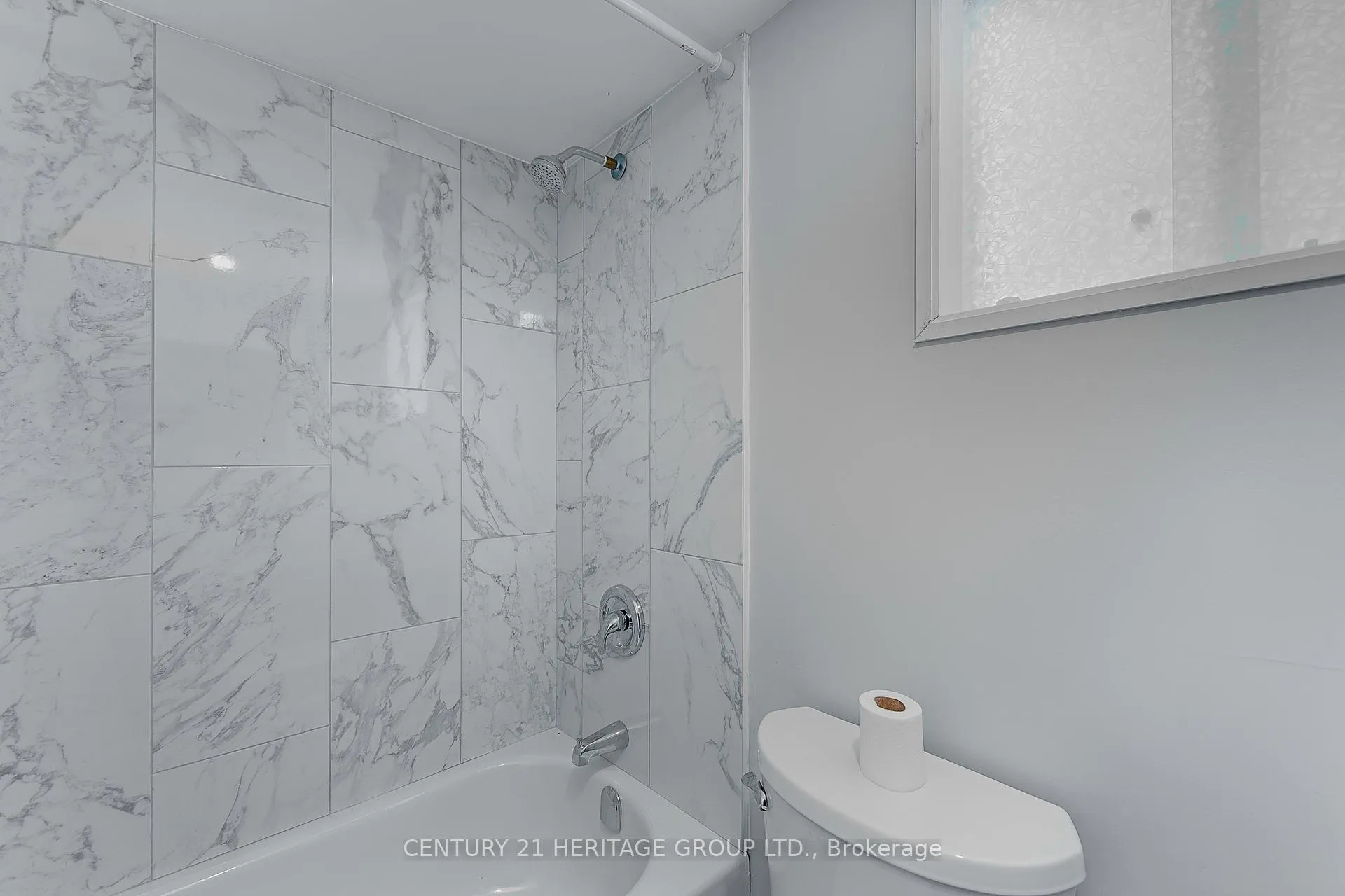 Photo 20 of 144 Queen Street, Springwater, Elmvale — HOMEH