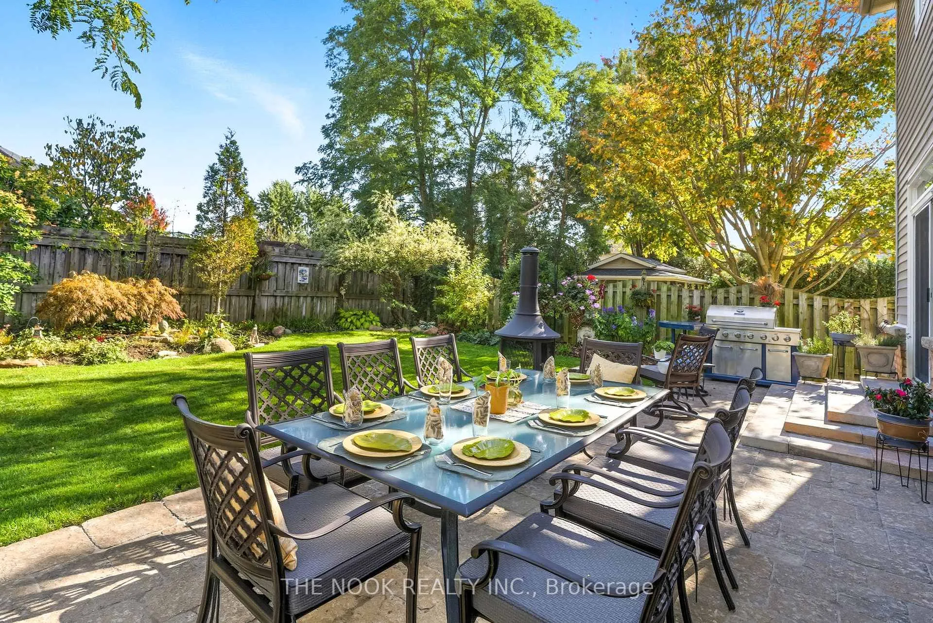 Photo 6 of 5 Coastview Court, Whitby, Port Whitby — HOMEH