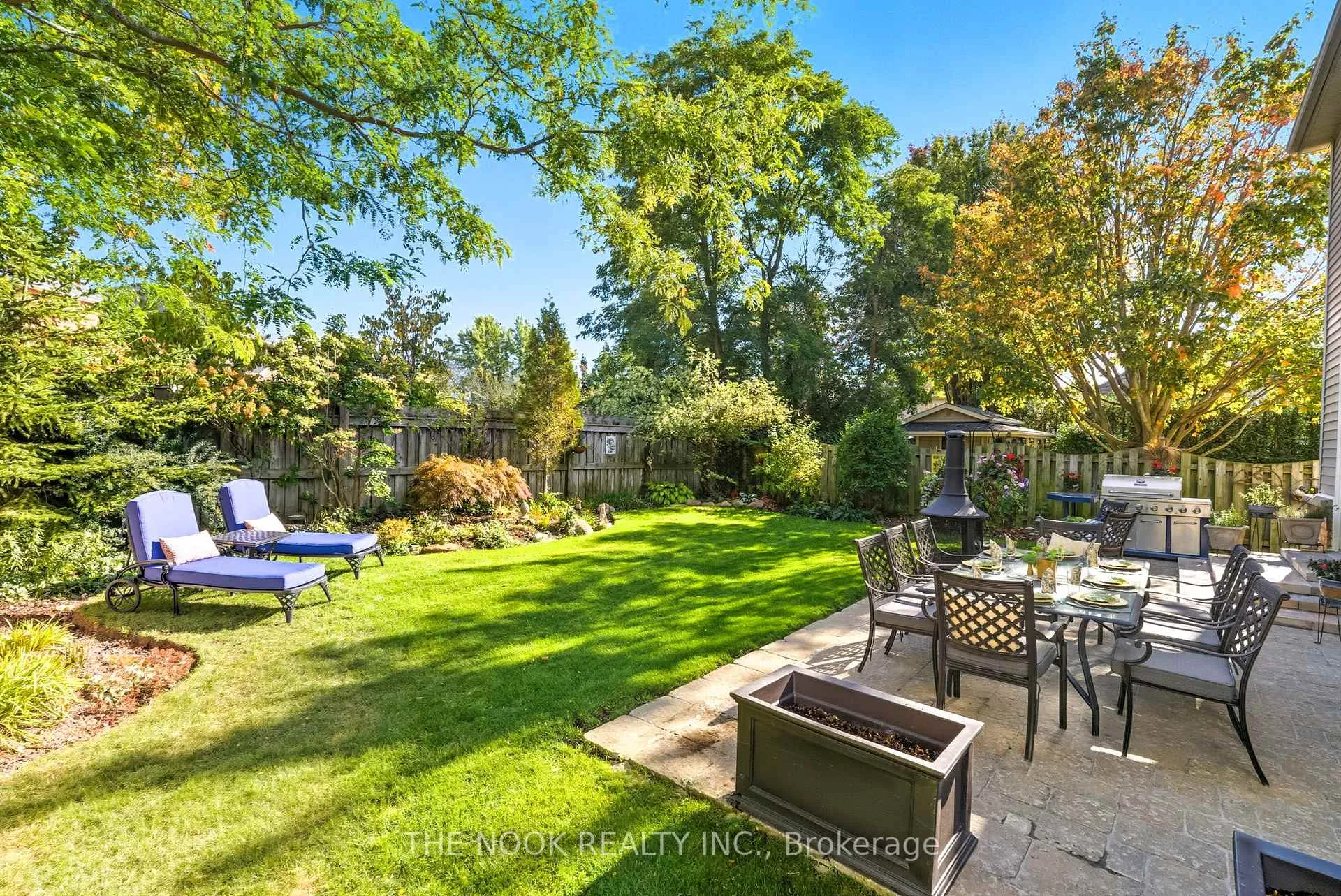 Photo 7 of 5 Coastview Court, Whitby, Port Whitby — HOMEH