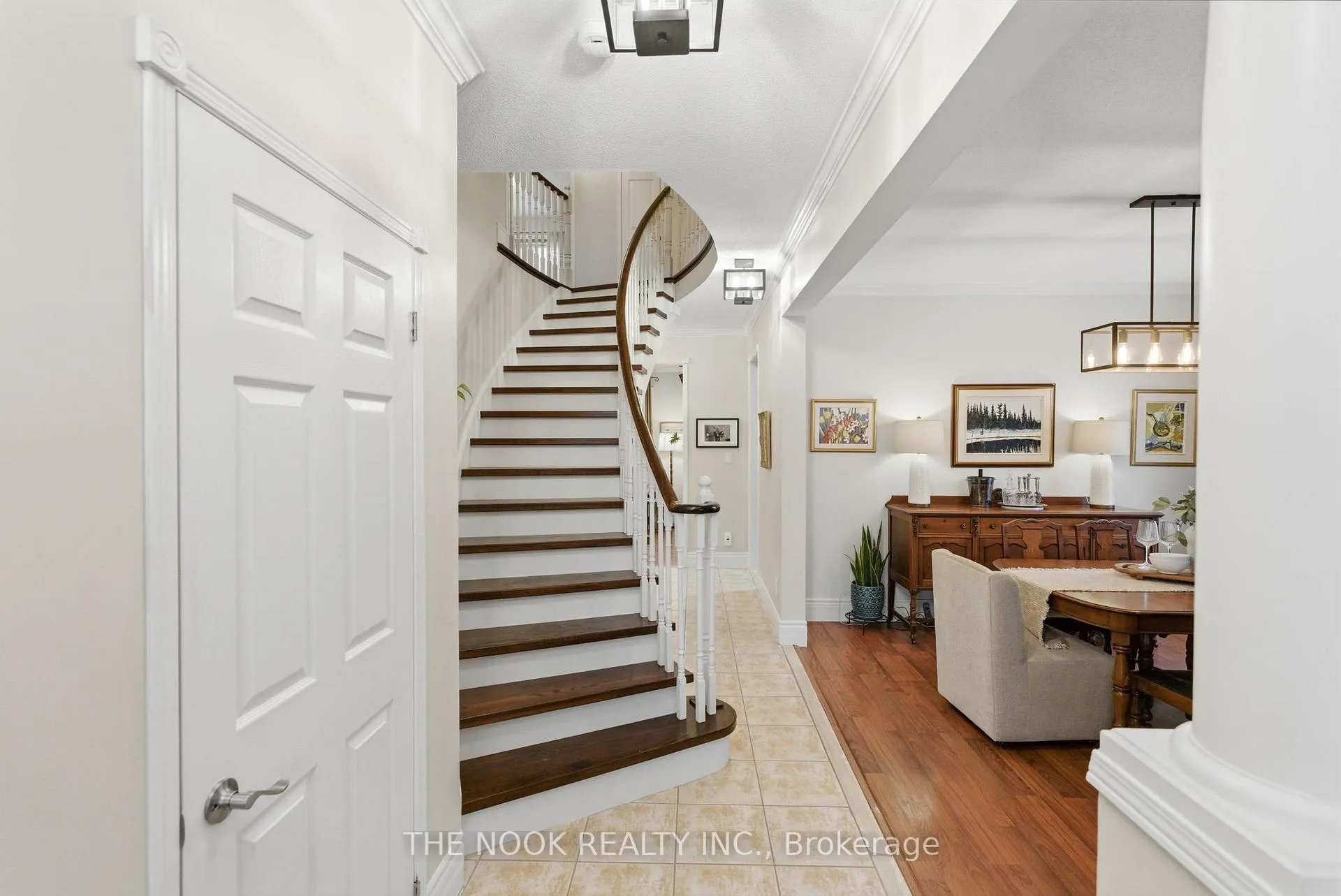 Photo 8 of 5 Coastview Court, Whitby, Port Whitby — HOMEH